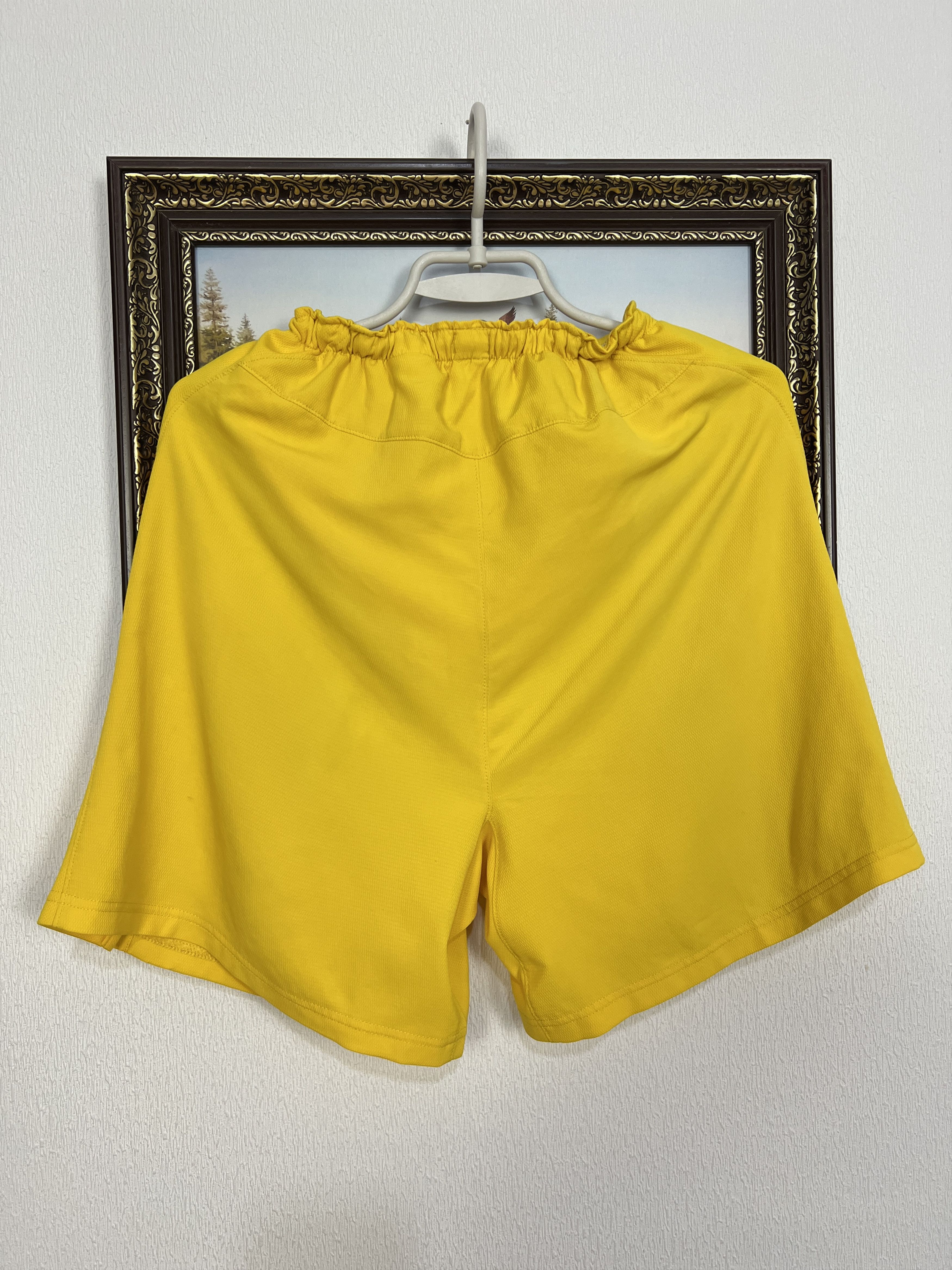 Nike Vintage Nike Club America Football Shorts Soccer Athletic Size US 32 / EU 48 - 9 Thumbnail