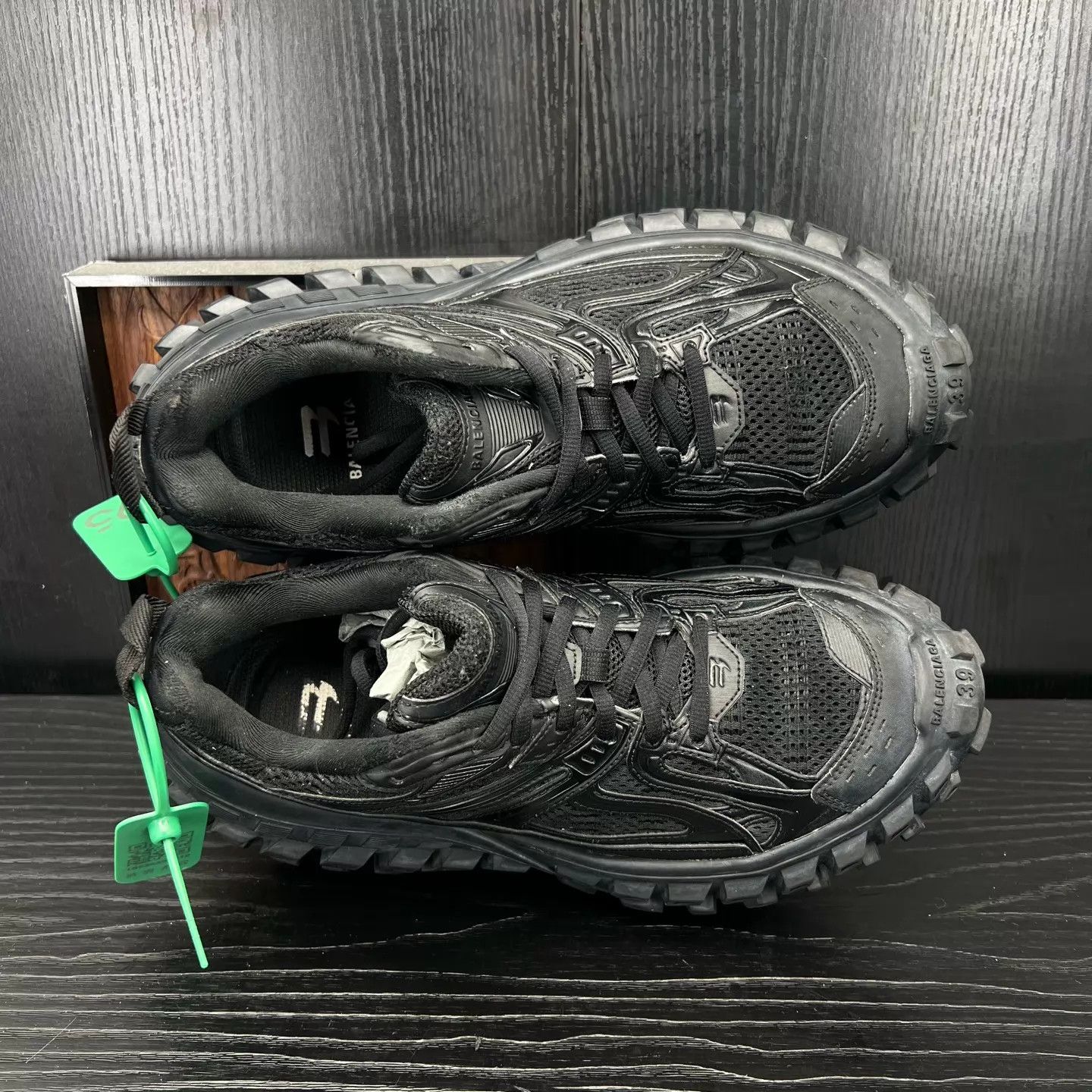Balenciaga Balenciaga Track Black 39 Like New Size US 8.5 / IT 38.5 - 6 Thumbnail