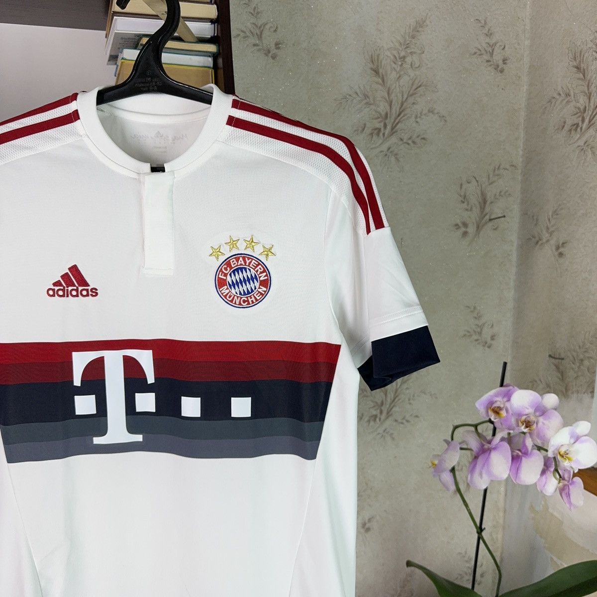 Adidas Adidas Bayern Munich Jersey 2014-2015 Away Alaba #27 White Size US M / EU 48-50 / 2 - 3 Thumbnail