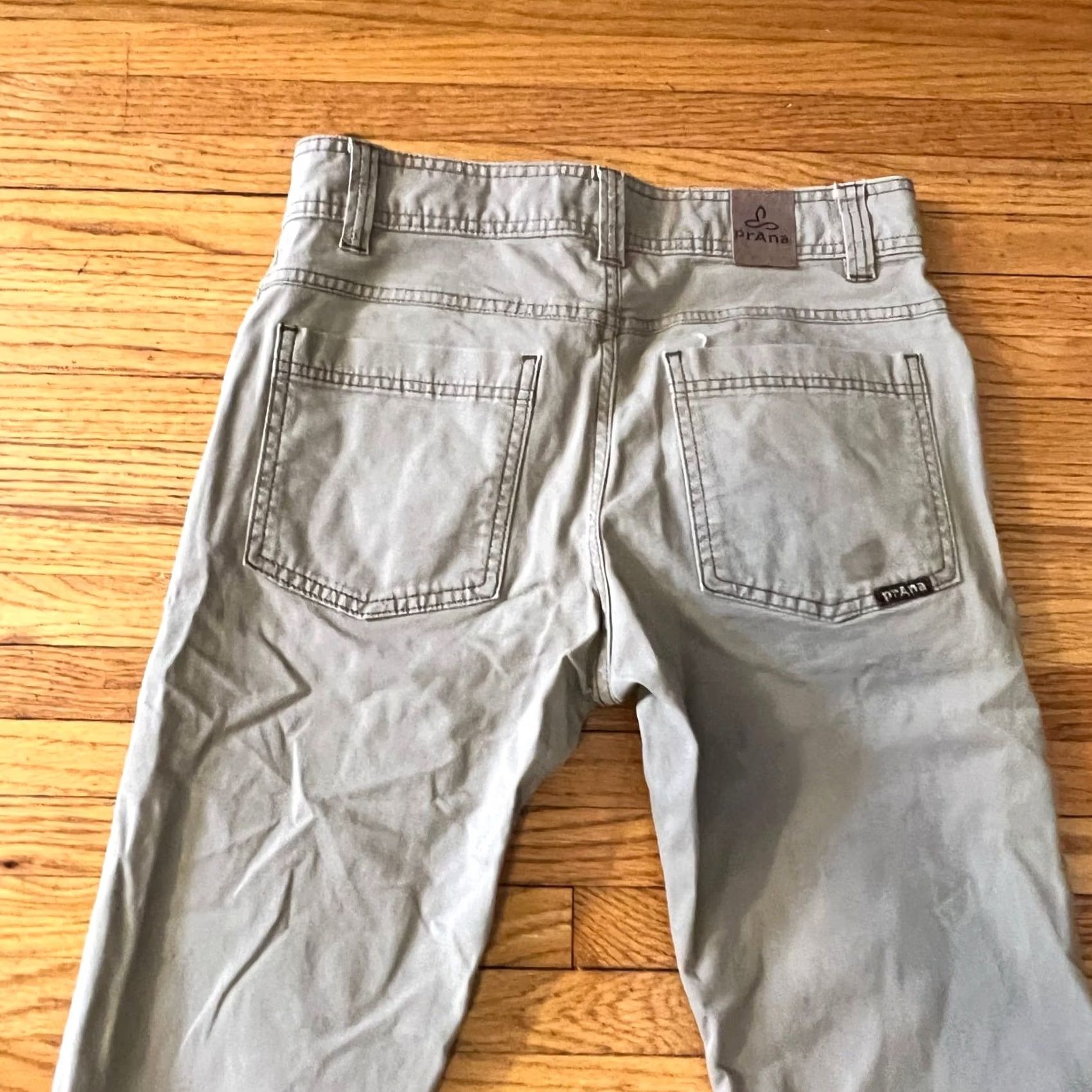 Prana Prana Tucson Pants Mens 28 X32 Canvas Hiking Casual Brown 5 Pocket Stretch Beige/Beige Brown 5 Pocket Mens Regular 28 X32 Chino Inseam 31 in Size US 28 / EU 44 - 4 Thumbnail