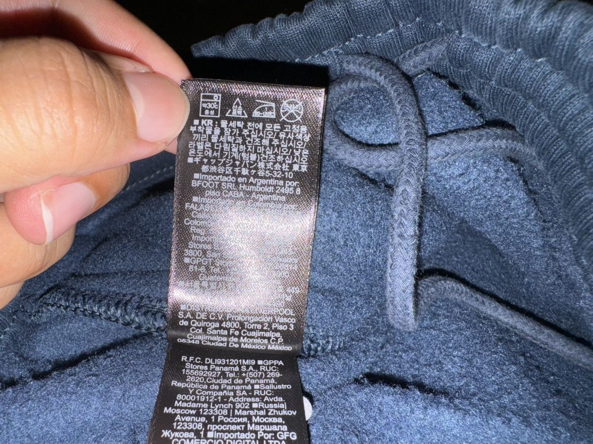 Balenciaga × Gap × Kanye West Yeezy Gap Sweatpants Navy Size Medium (Women’s/Unisex) Size US 32 / EU 48 - 17 Thumbnail
