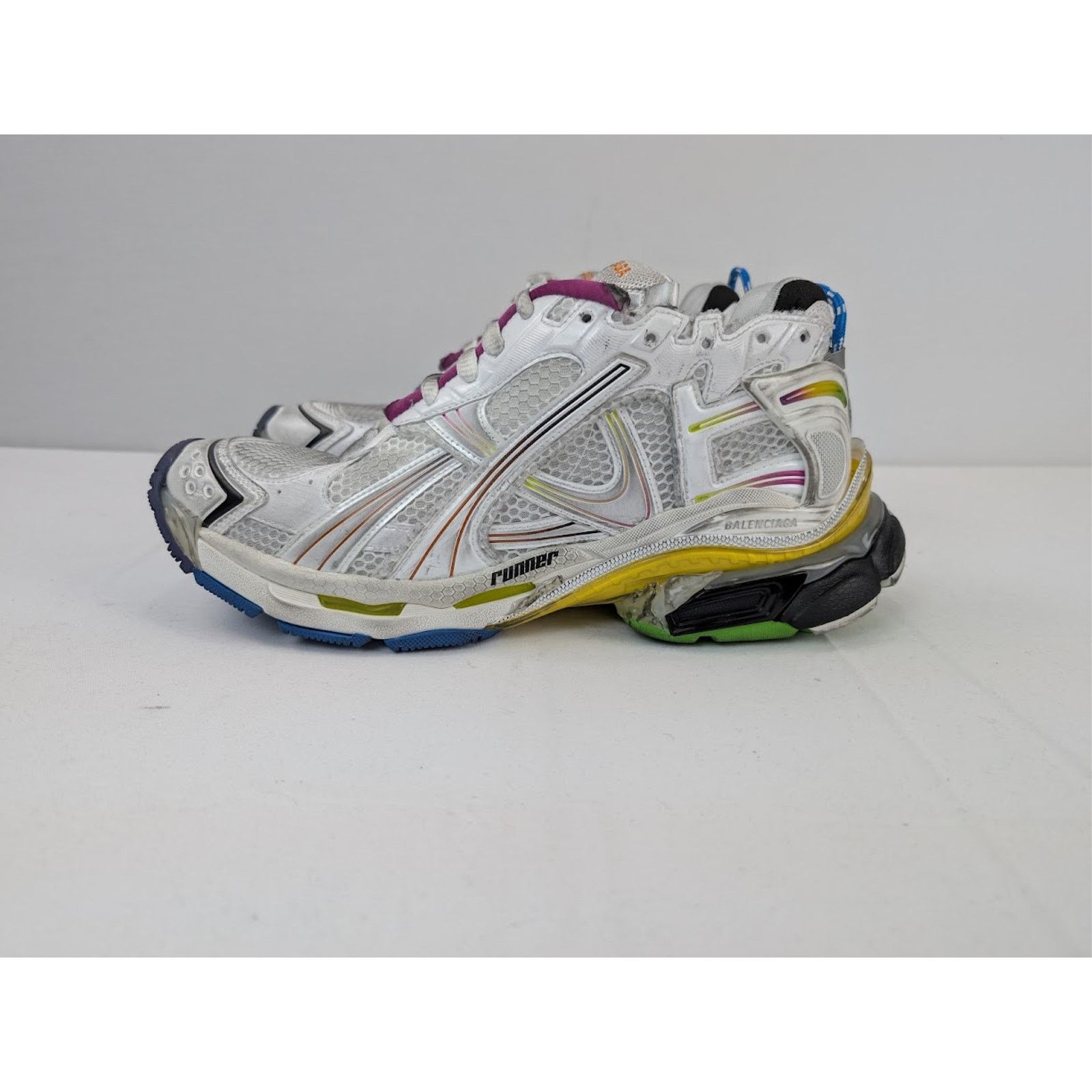Balenciaga o1rshd1 Mesh Gardient Runner Sneaker in White/Multicolor Size US 12 / EU 45 - 6 Thumbnail