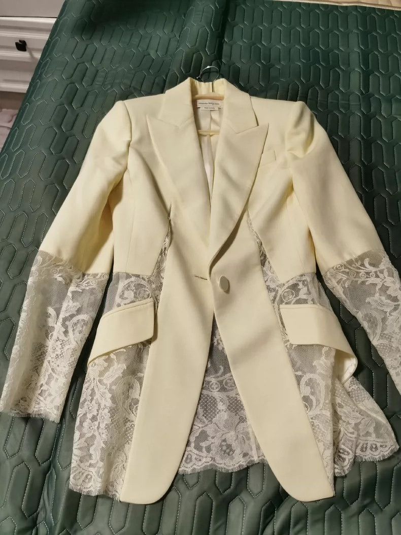 Alexander McQueen Alexander McQueen Off-White Blazer Jacket-dmc Size US M / EU 48-50 / 2 - 1 Thumbnail