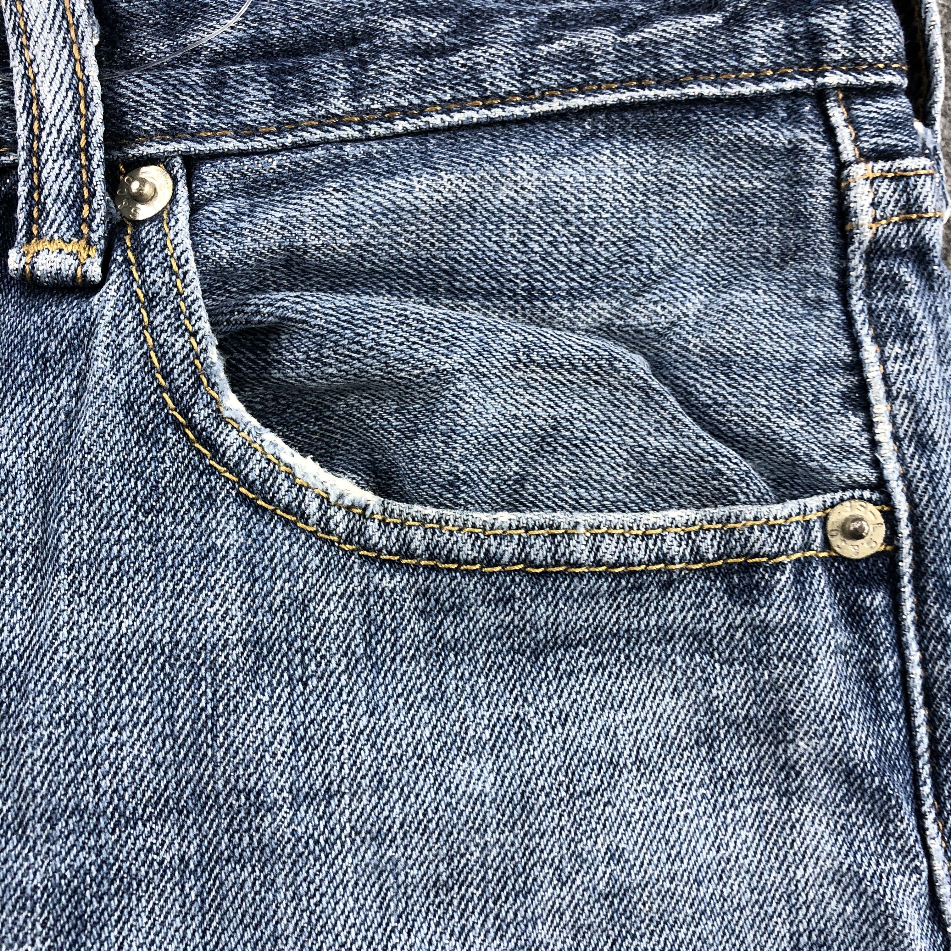 Levi's Vintage Blue Wash Levis 501 Jeans-J2208 Size US 33 - 14 Thumbnail