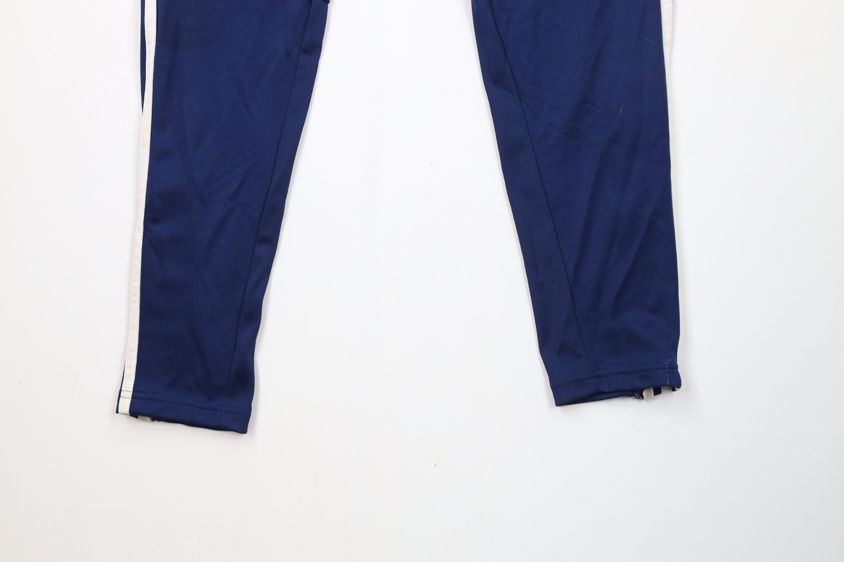 Adidas × Vintage Vintage Y2K Adidas Striped Tapered Soccer Warm Up Pants Blue Size US 32 / EU 48 - 4 Thumbnail