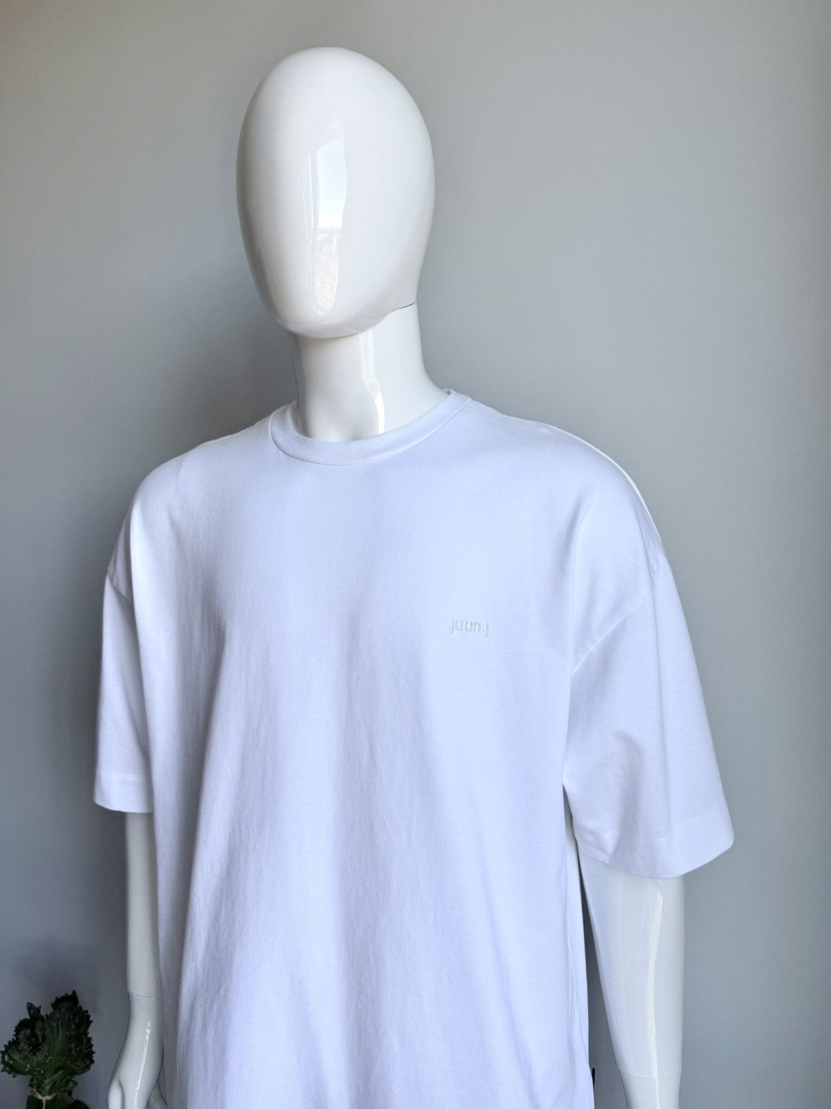 Juun.J Juun. J white oversized tee Korea Design Size US S / EU 44-46 / 1 - 3 Thumbnail
