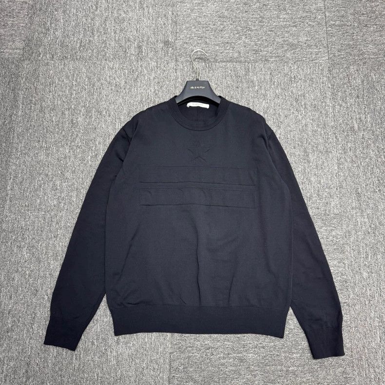 Givenchy Givenchy Relief Design Sports Shirt Size US L / EU 52-54 / 3 - 3 Thumbnail