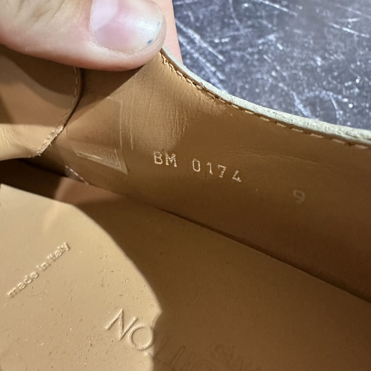 Louis Vuitton LOUIS VUITTON - Men’s Leather Sneakers Shoes Size 9 Size US 9 / EU 42 - 20 Thumbnail