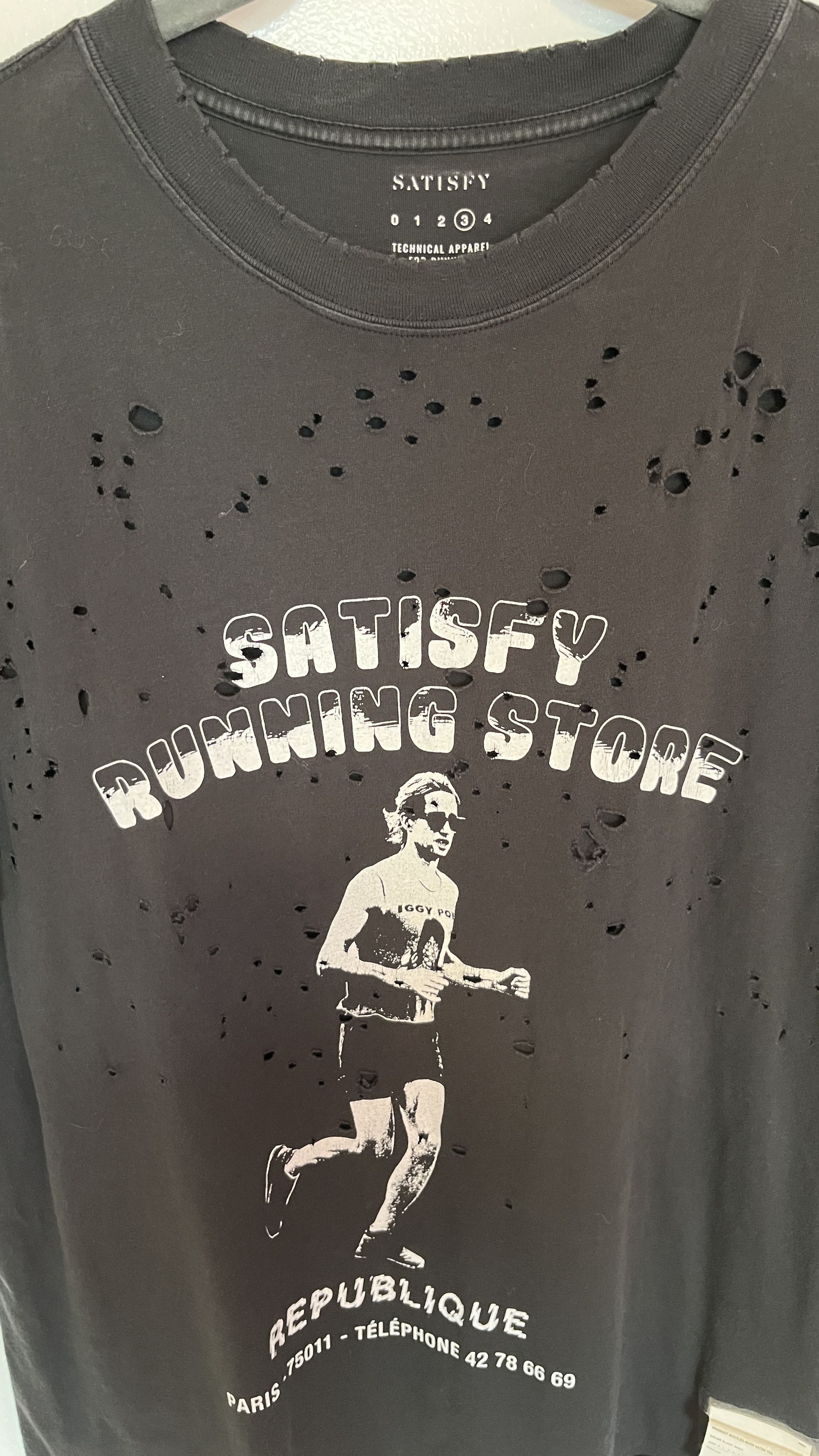 Satisfy Satisfy Running MothTech Store Tee Large 🌊 Size US L / EU 52-54 / 3 - 3 Thumbnail