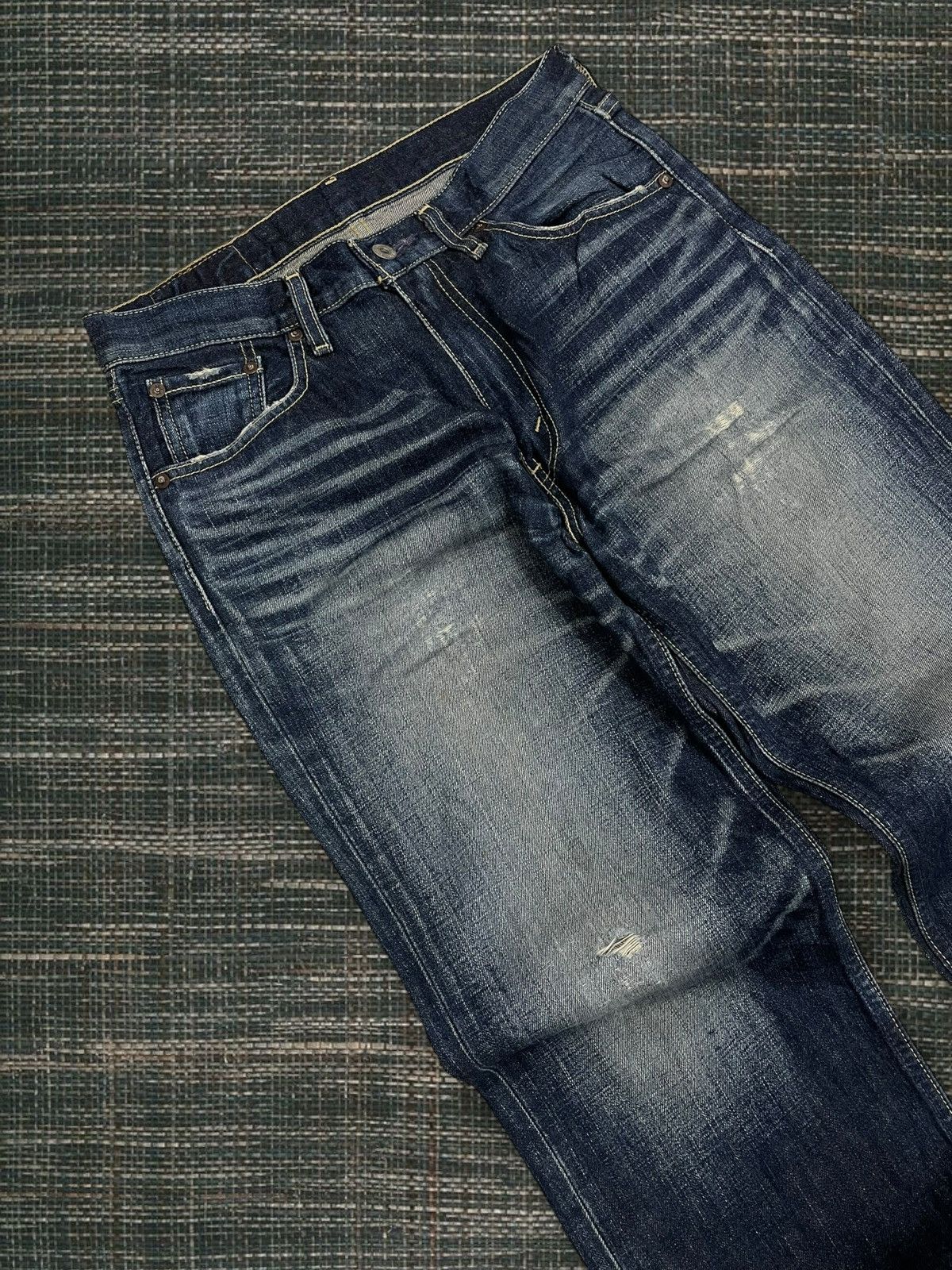 Levi's Vintage Clothing Vintate 1990s Designer Levis 502 Distressed Blue Denim Size US 29 - 7 Thumbnail