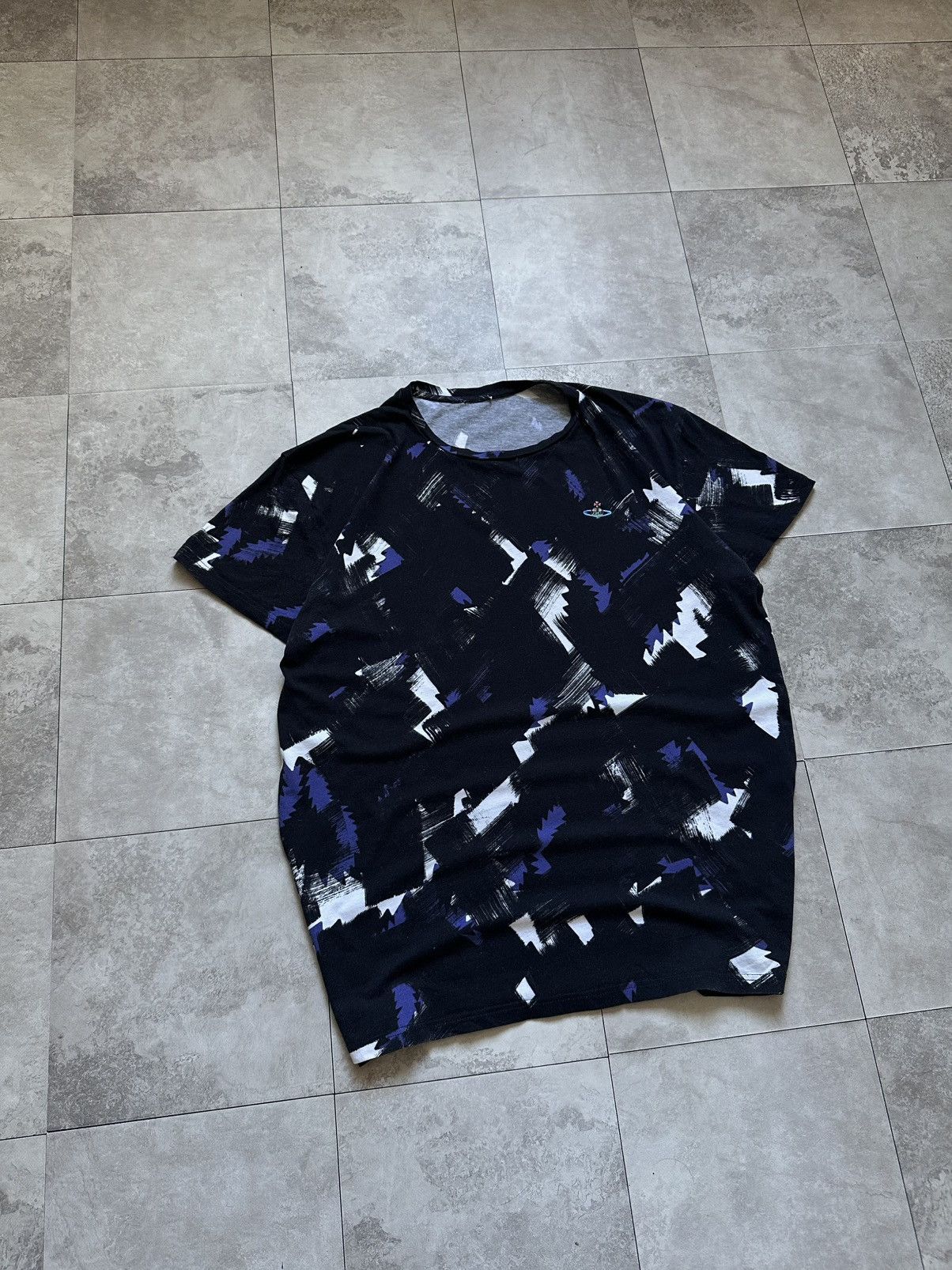 Vintage × Vivienne Westwood Vivienne Westwood All Over Print Small Orb Logo T-Shirt Size US L / EU 52-54 / 3 - 2 Thumbnail