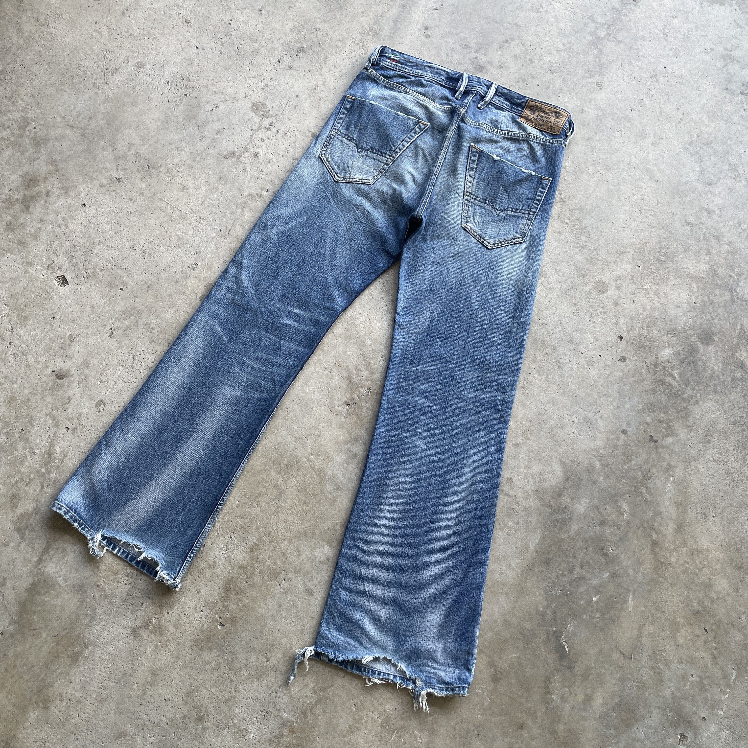 Diesel Vintage Diesel Industry Distressed Wash BootCut Jeans Pants Size US 32 / EU 48 - 2 Thumbnail