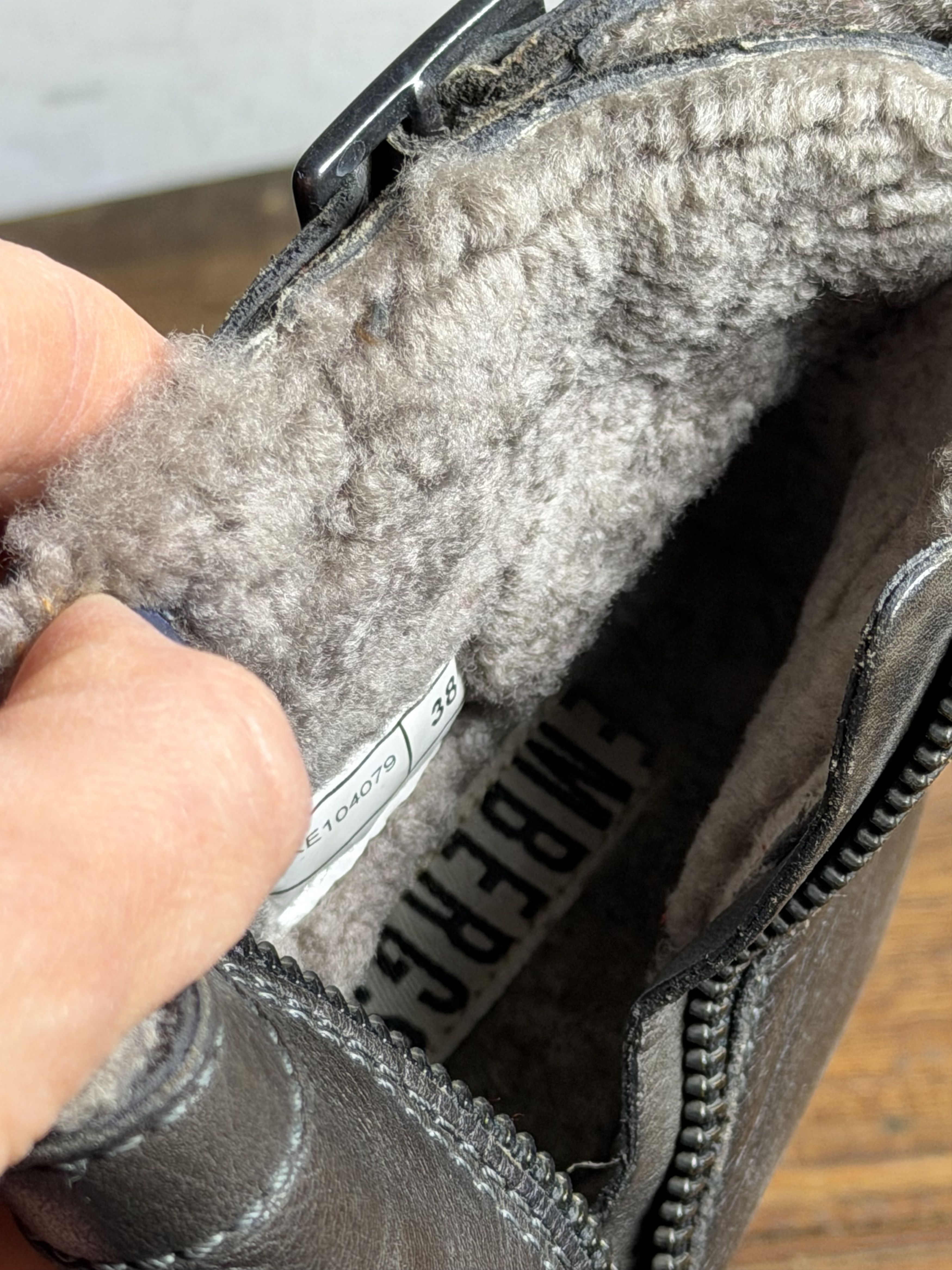 Dirk Bikkembergs Dirk Bikkembergs Soft Shearling Heeled Boots Size US 8 / IT 38 - 13 Thumbnail