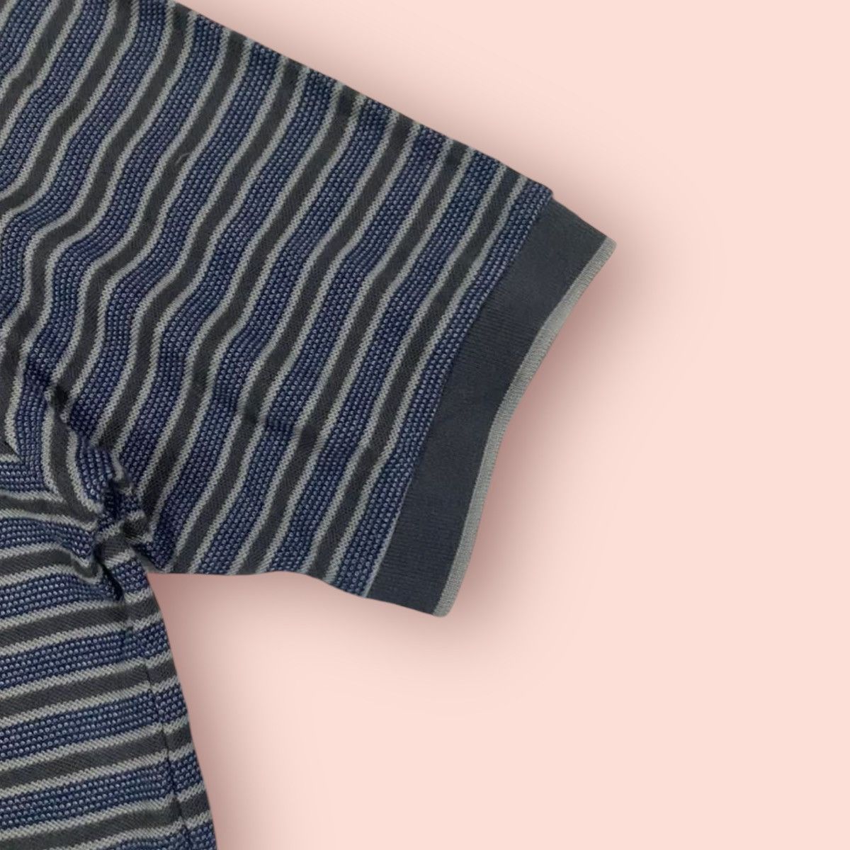 Jun Takahashi RARE JUN TAKAHASHI UNDERCOVER X UNIQLO POCKET STRIPED POLO Size US L / EU 52-54 / 3 - 4 Thumbnail