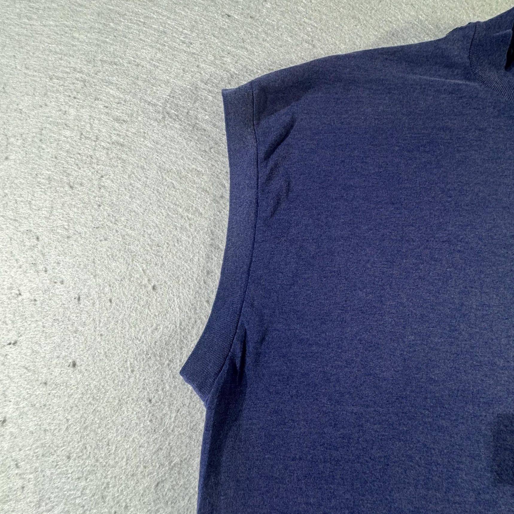 Vintage Vintage Generation Two Mens XL Blue 90s Sleeveless Pocket T-Shirt User: Vintage Generation Two Mens XL Blue 90s Sleeveless Pocket T-Shirt Size US XL / EU 56 / 4 - 3 Thumbnail