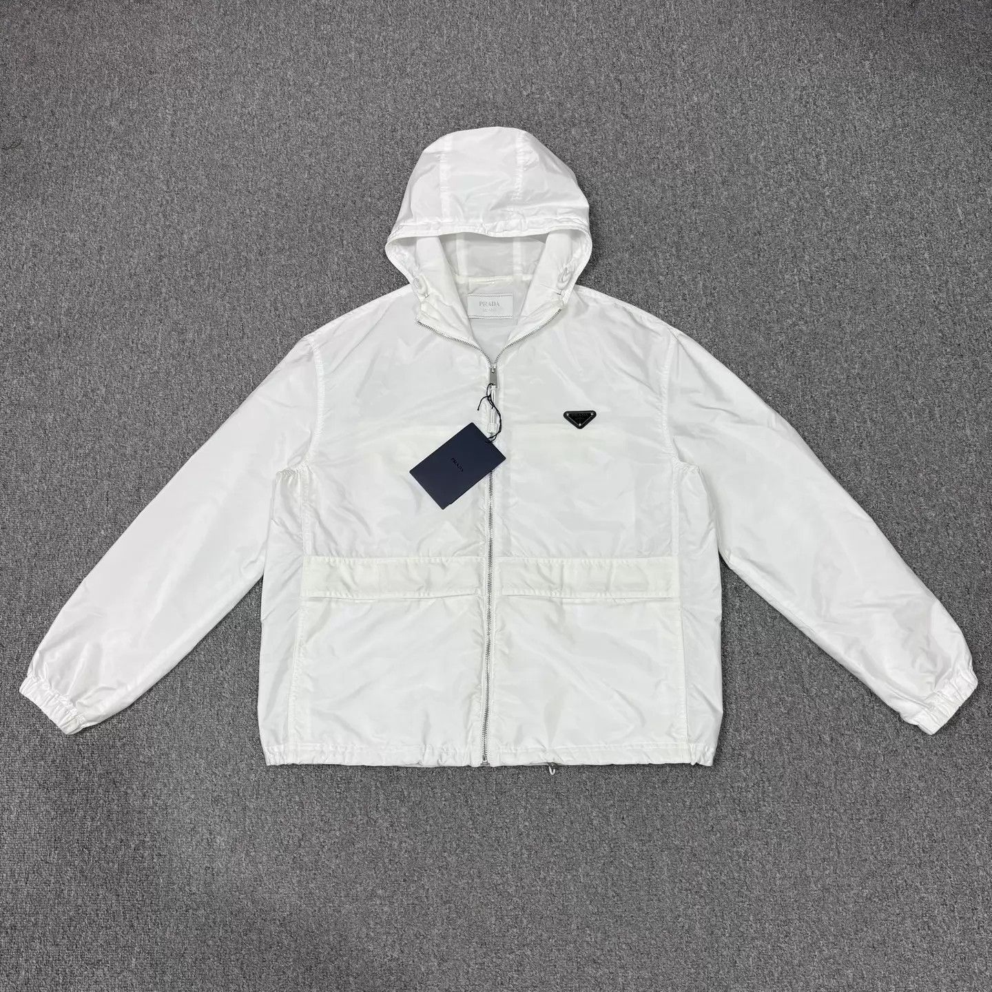 Prada Prada White Triangle Logo Nylon Shell Jacket Unworn Size S Size US S / EU 44-46 / 1 - 1 Thumbnail