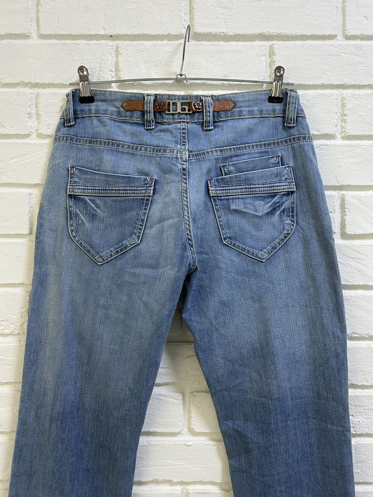 パンツ 00s dolce&gabbana buckle back denim Dolce & Gabbana Vintage 90s Dolce & Gabbana D&G Logo Back Buckle