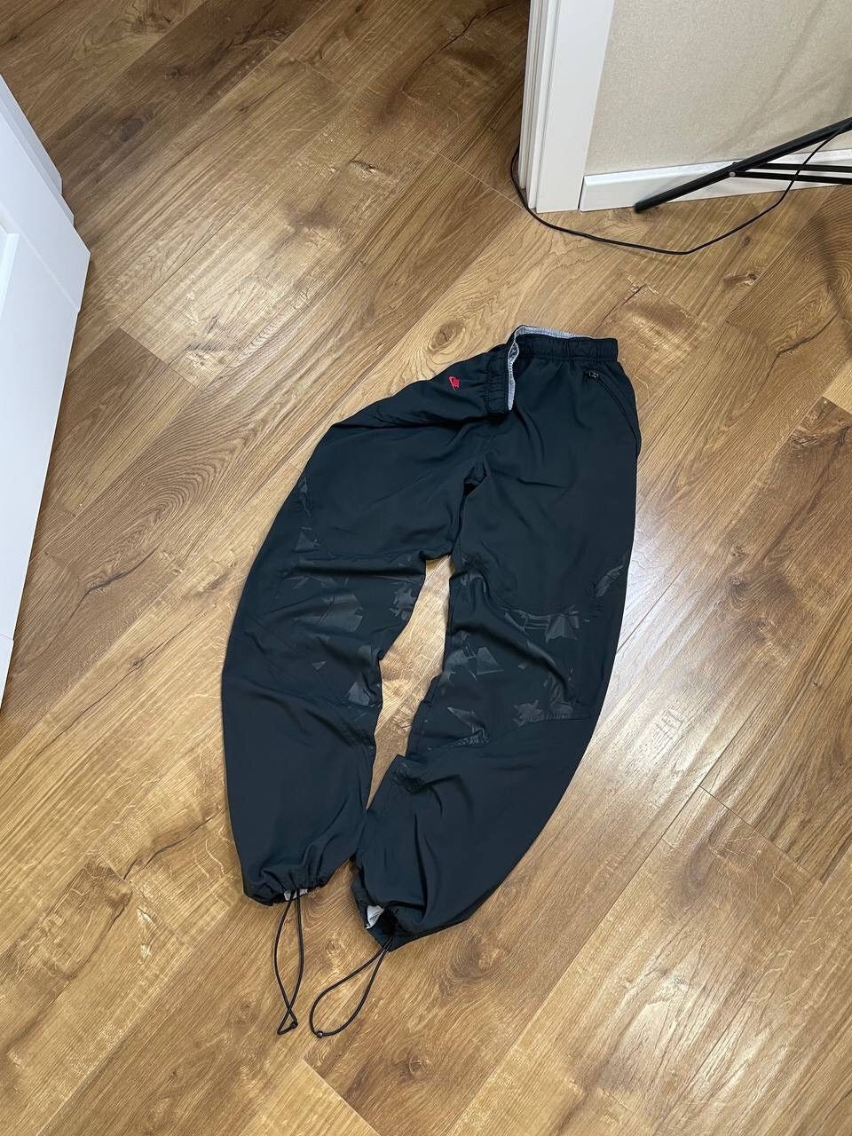 Nike × Vintage Vintage Nike Y2K Style 90’s Black Nylon Drill Pants Joggers Size US 32 / EU 48 - 1 Thumbnail
