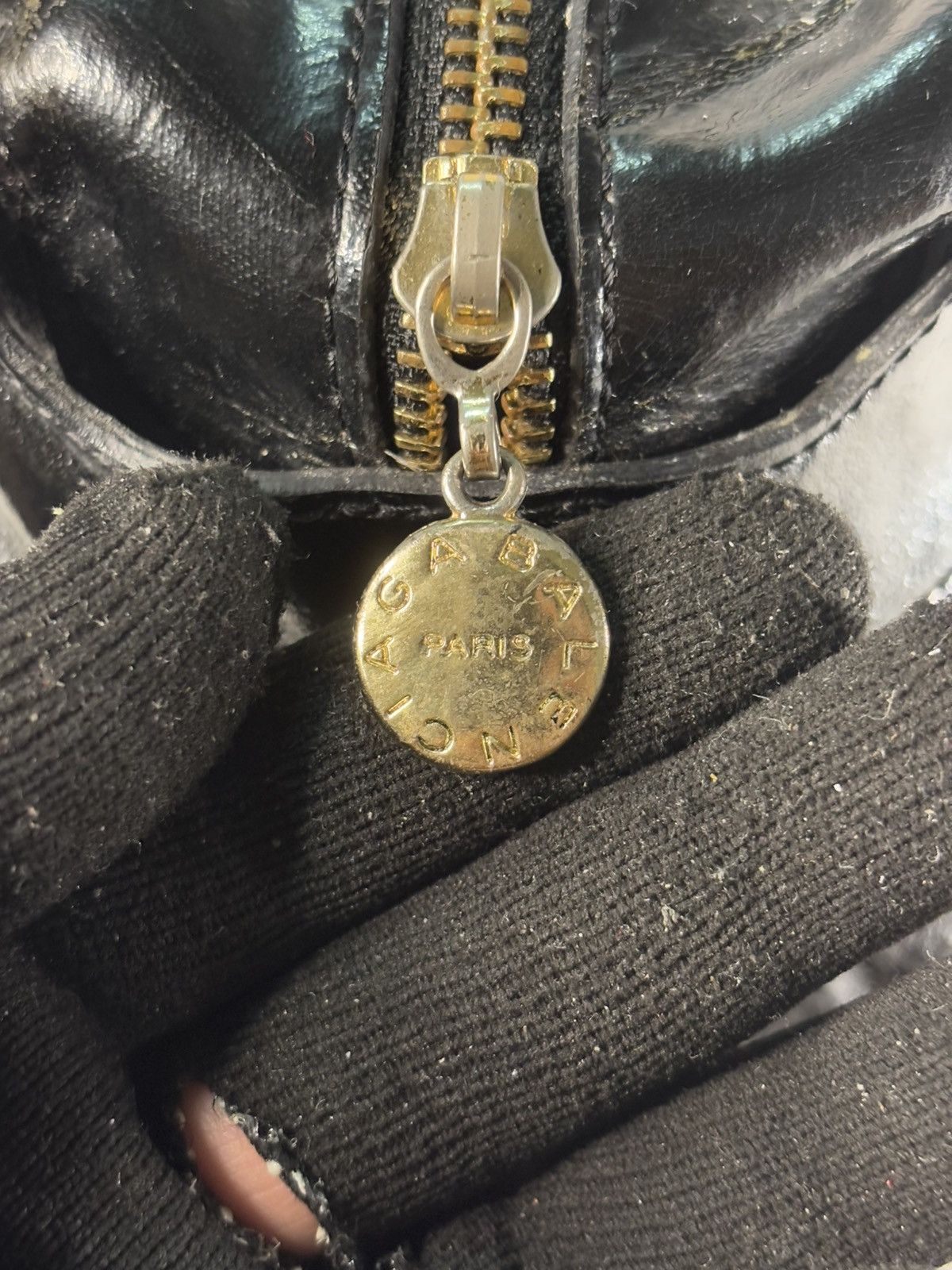 Balenciaga FINAL DROP (over used) Balenciaga Tote Zipper Bag Leather Size ONE SIZE - 8 Thumbnail
