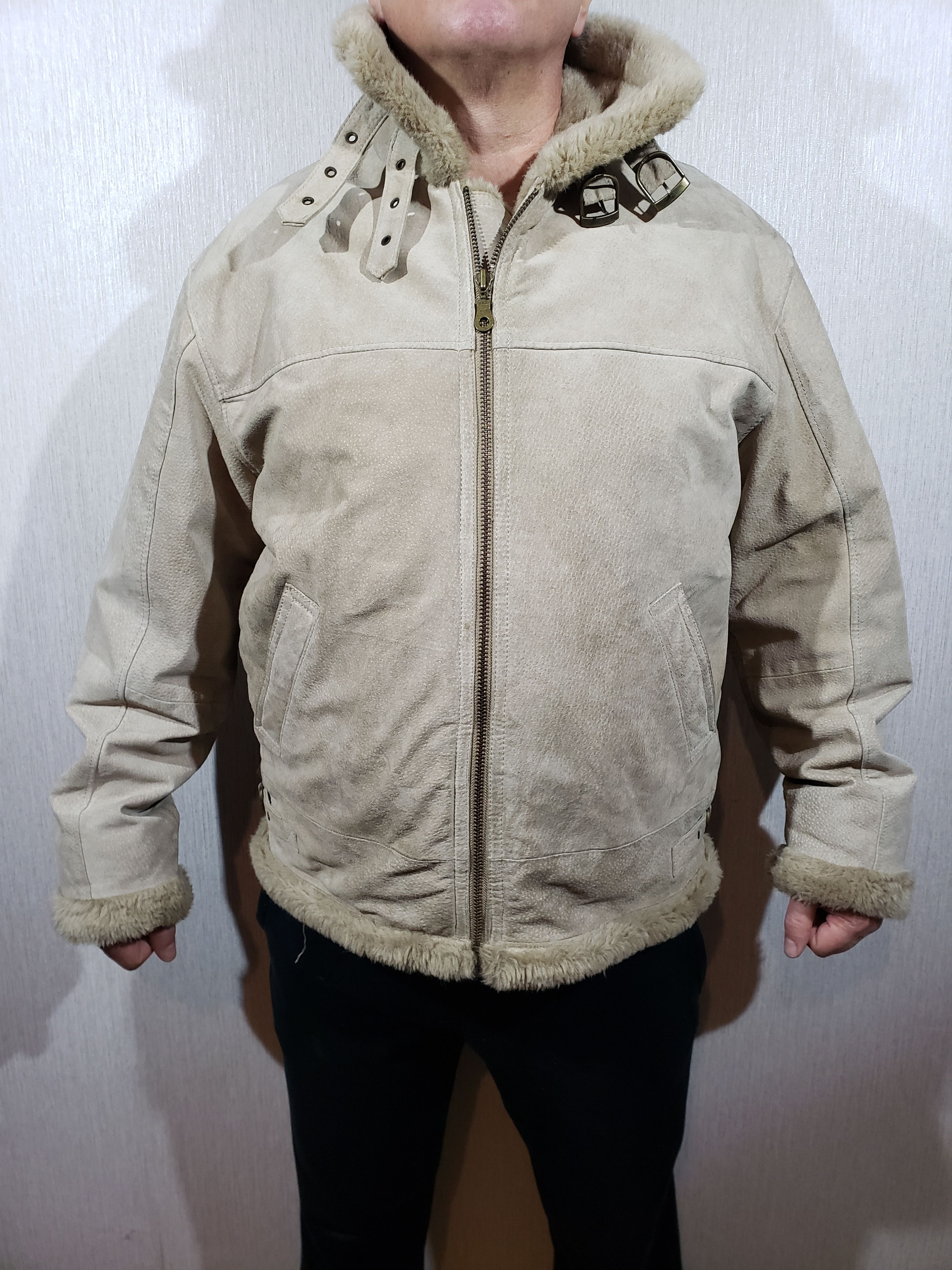 Other Suede reliable men's jacket with faux fur. Size US L / EU 52-54 / 3 - 1 Thumbnail