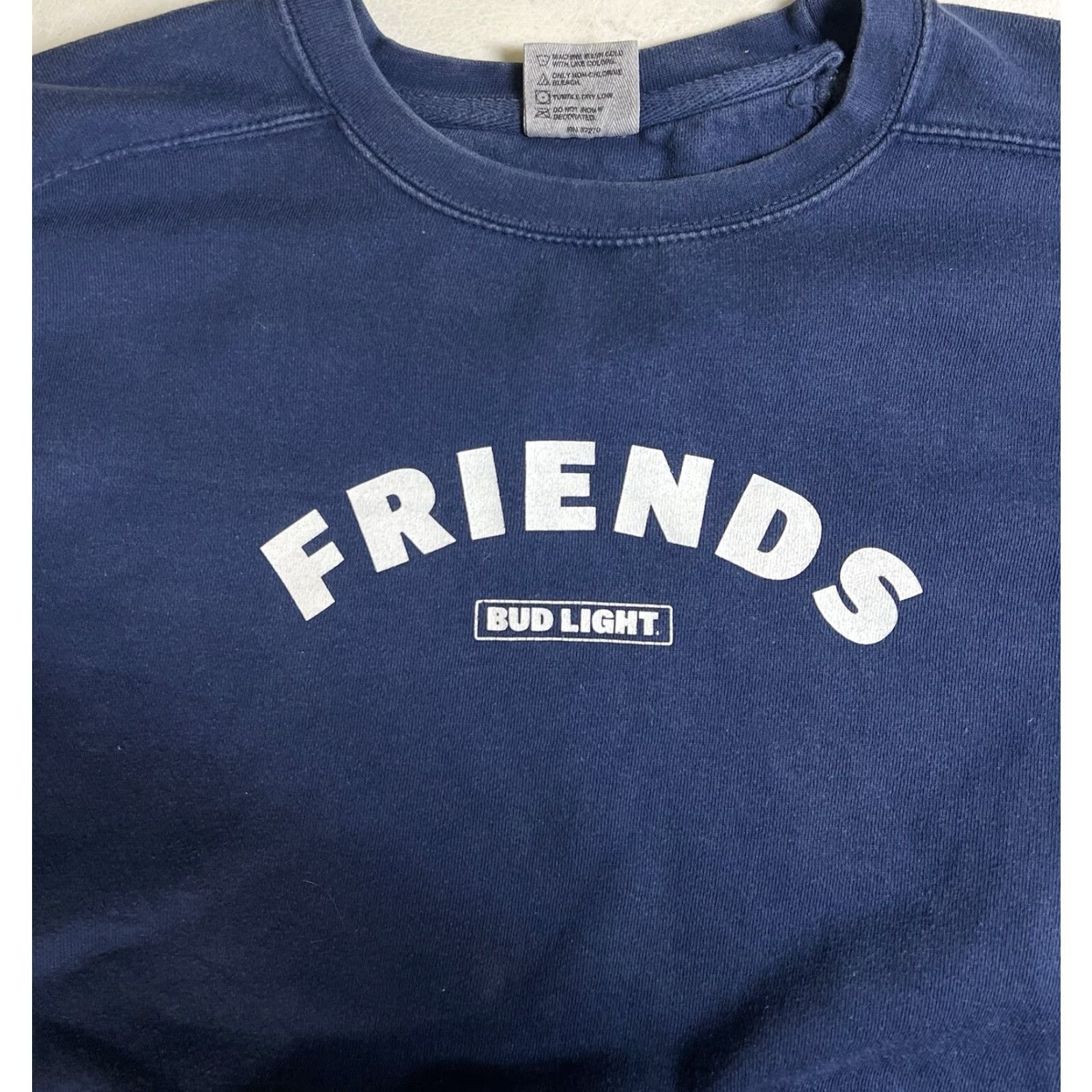 Comfort Colors Bud light Friends Medium Blue Crew Neck Sweatshirt Comfort Colors Pullover Size M / US 6-8 / IT 42-44 - 3 Thumbnail