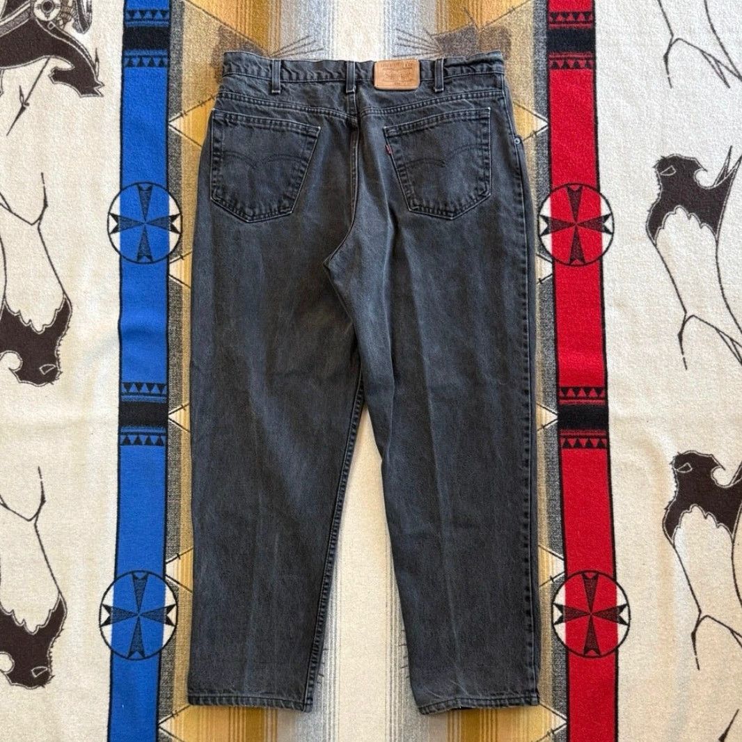 Levi's VINTAGE Levi's 545 Black Denim Jeans Mens 36x30 Leather Patch USA Made Straight 90s Vintage Block Size US 36 / EU 52 - 3 Thumbnail