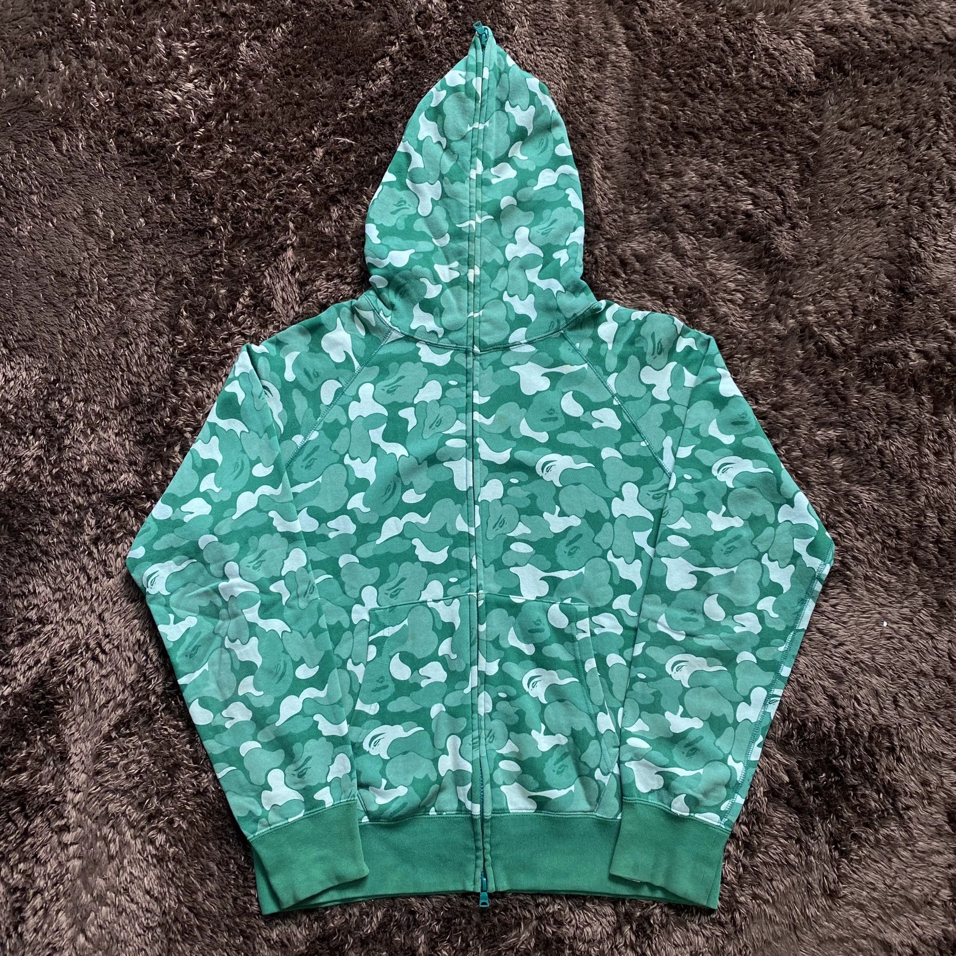 Bape Bape Camo Green Hoodie m Men Size US M / EU 48-50 / 2 - 1 Thumbnail