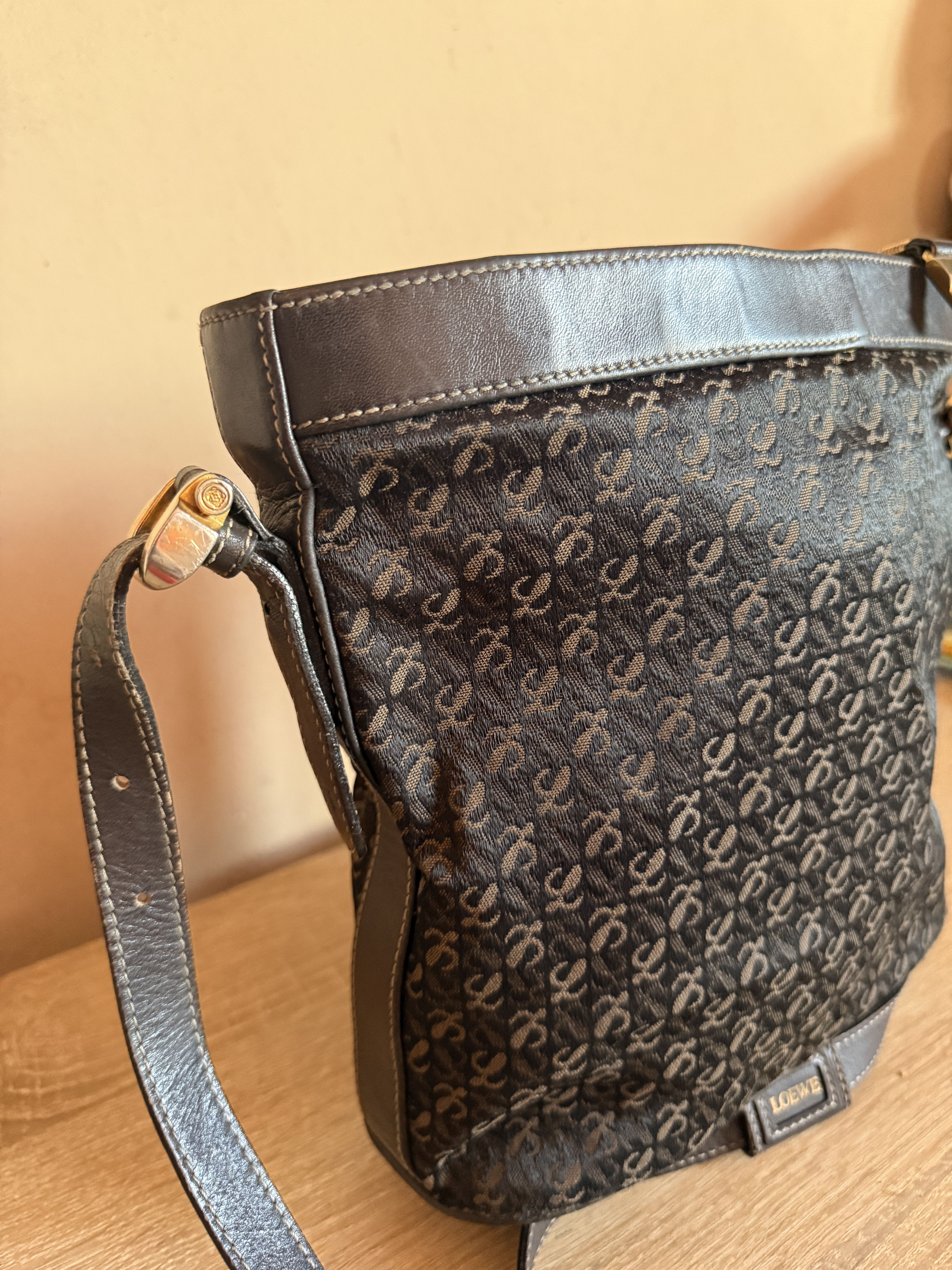 Loewe Loewe crossbody shoulder and handbag anagram canvas Size ONE SIZE - 5 Thumbnail