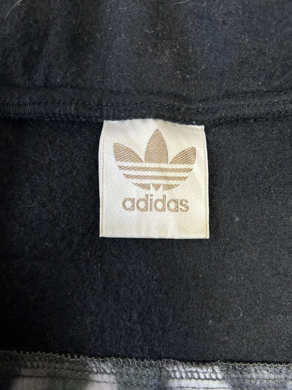 Adidas × Vintage VINTAGE 90s ADIDAS PULL OVER SWEATSHIRT Size US M / EU 48-50 / 2 - 6 Thumbnail