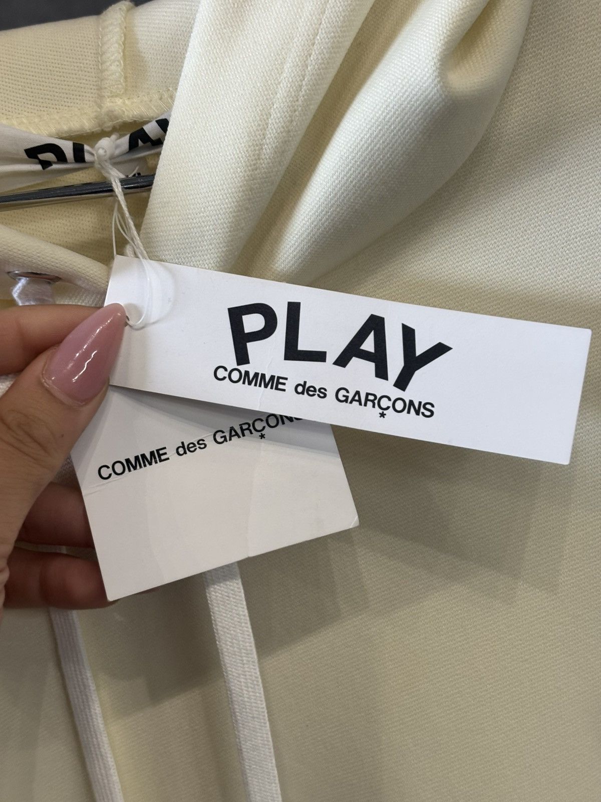 Comme des Garcons COMME DES GARÇONS HOODIE IVORY SIZE XXL Size US XXL / EU 58 / 5 - 7 Thumbnail