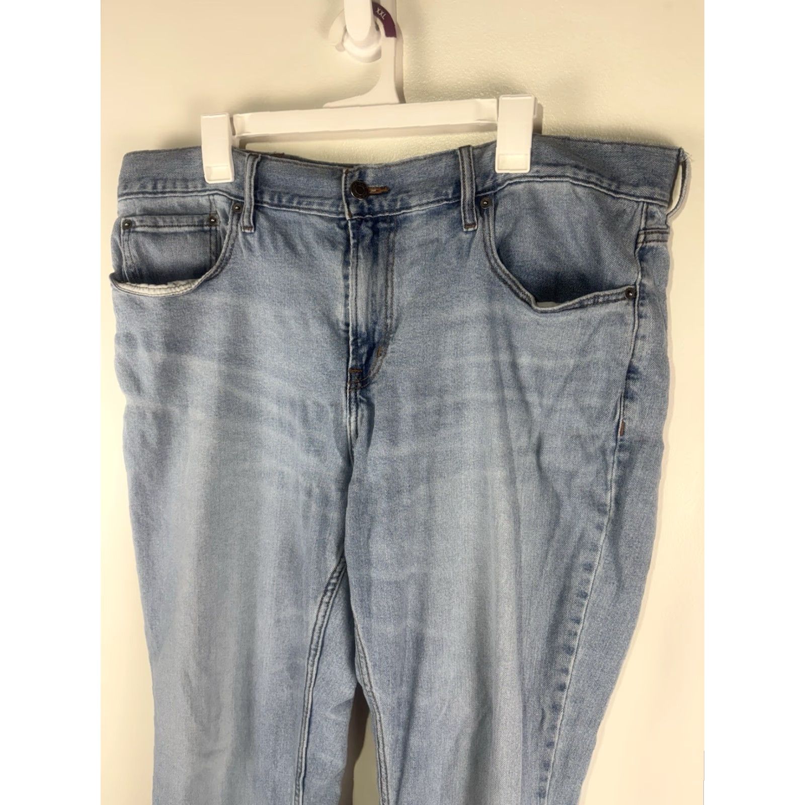 Old Navy Old Navy Built In Flex Jeans Men's Regular 38X34 Light Wash Blue Straight Fit Stretch Retro Grunge Size US 38 / EU 54 - 2 Thumbnail