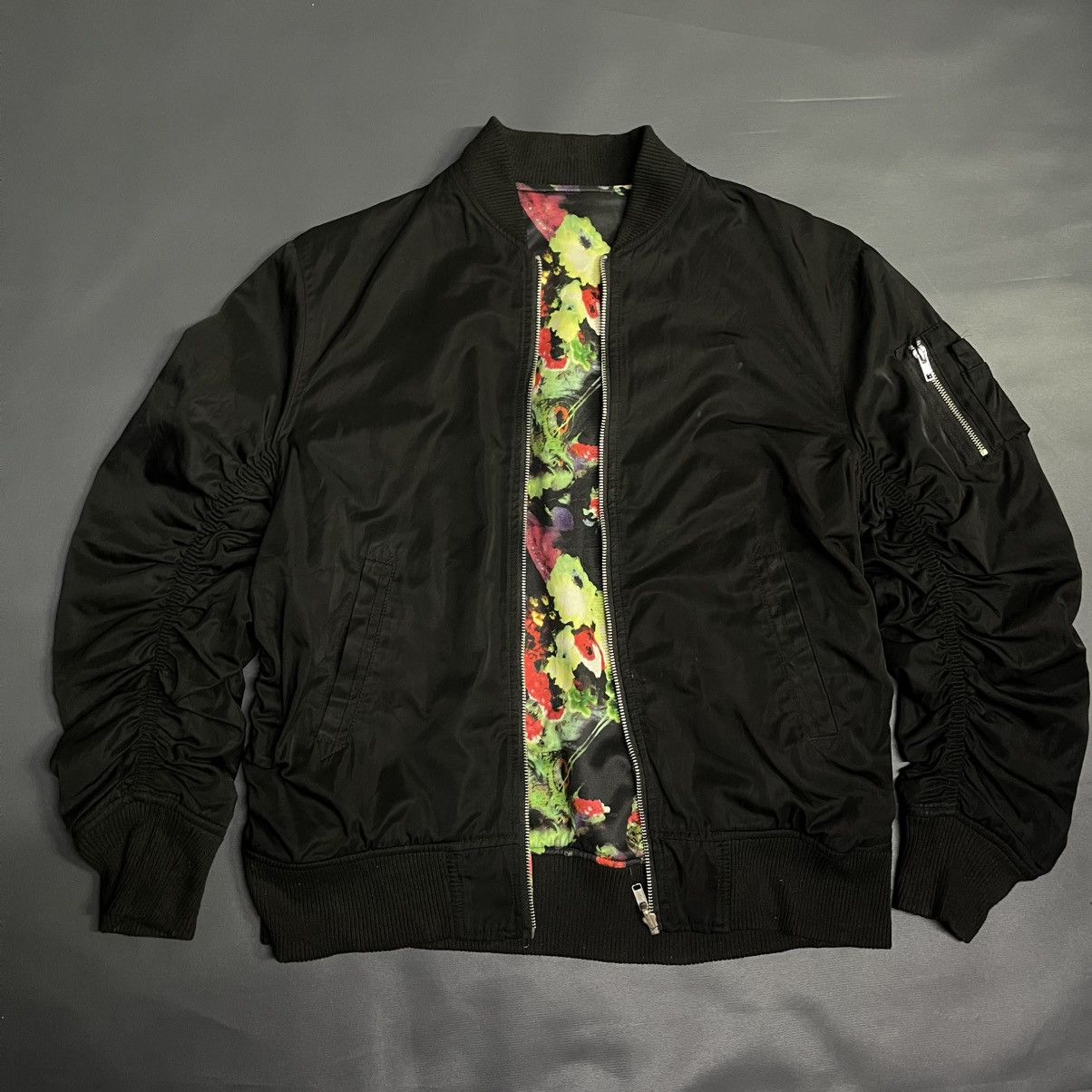 Designer × Japanese Brand RARE Designer Sureve Flora Black Over Print Bomber Jacket Size US L / EU 52-54 / 3 - 6 Thumbnail