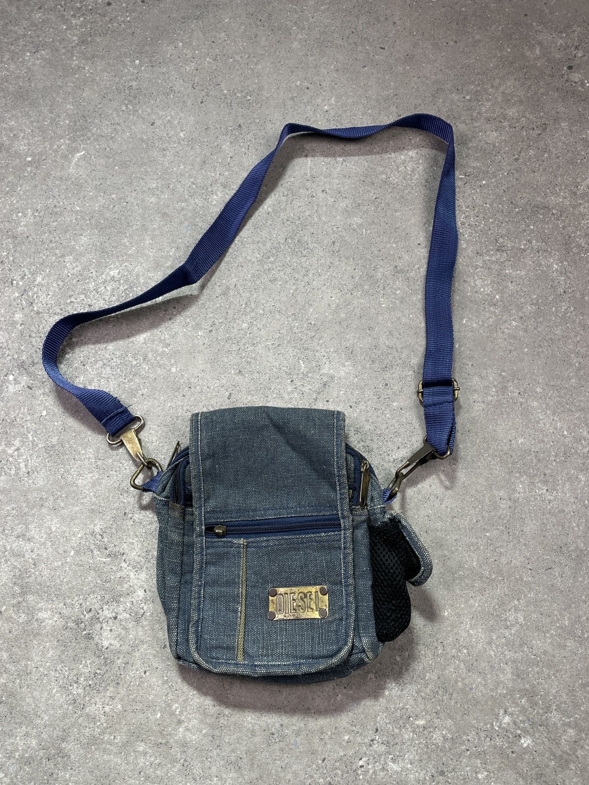 Diesel × Vintage Vintage Y2K Diesel Avant Garde Denim Bag Size ONE SIZE - 1 Thumbnail