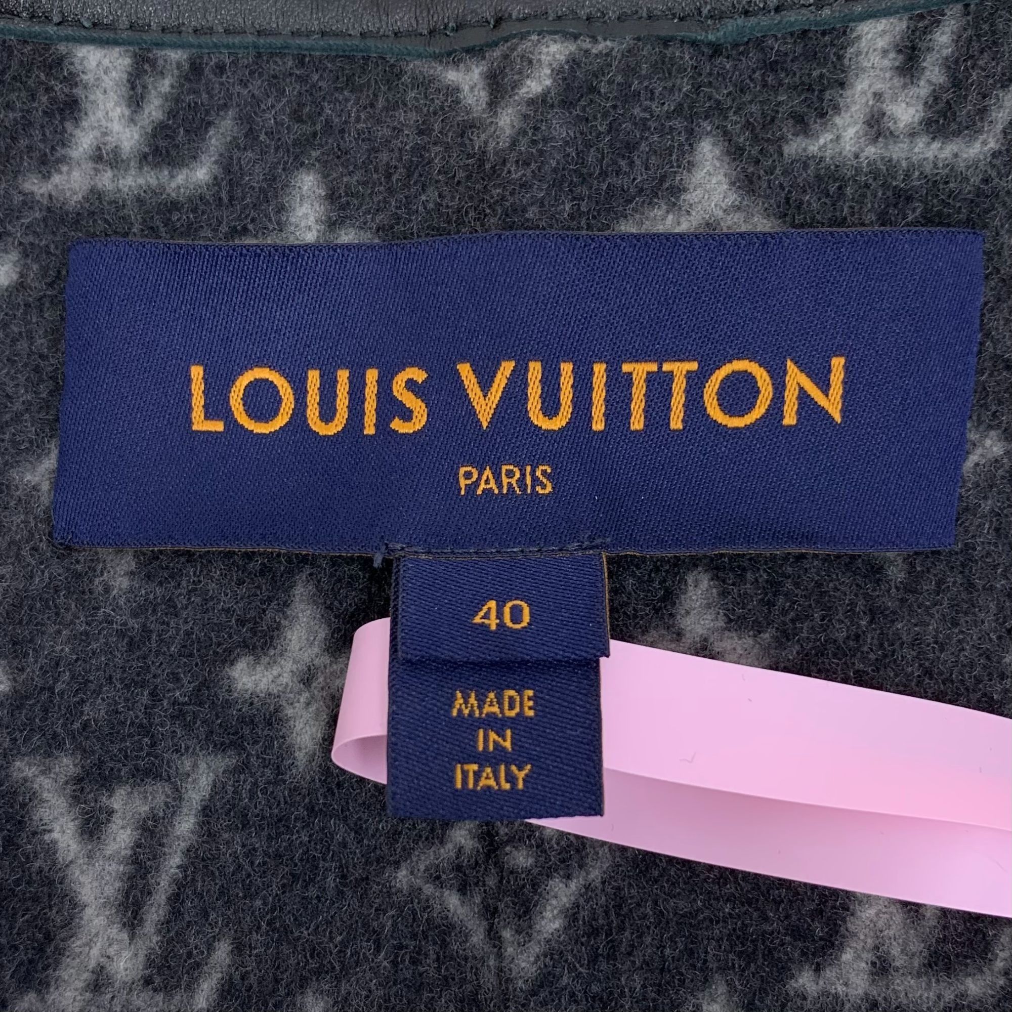 Louis Vuitton LOUIS VUITTON Dark Grey Wool & Silk Cape Coat With Monogram Size S / US 4 / IT 40 - 2 Thumbnail