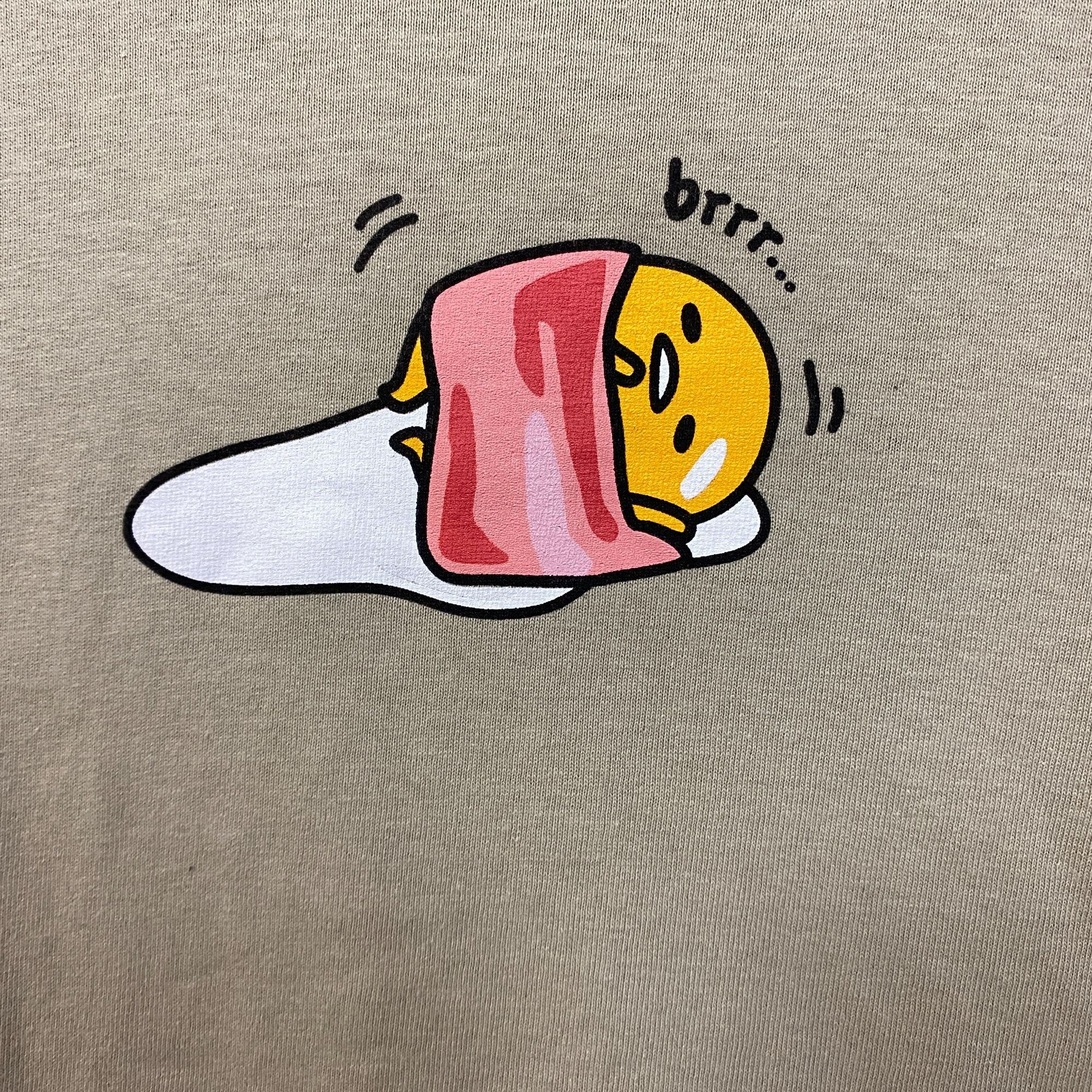 Other Gudetama The Lazy Egg Brrr with Bacon Blankie Sanrio Tee M Size US M / EU 48-50 / 2 - 2 Thumbnail