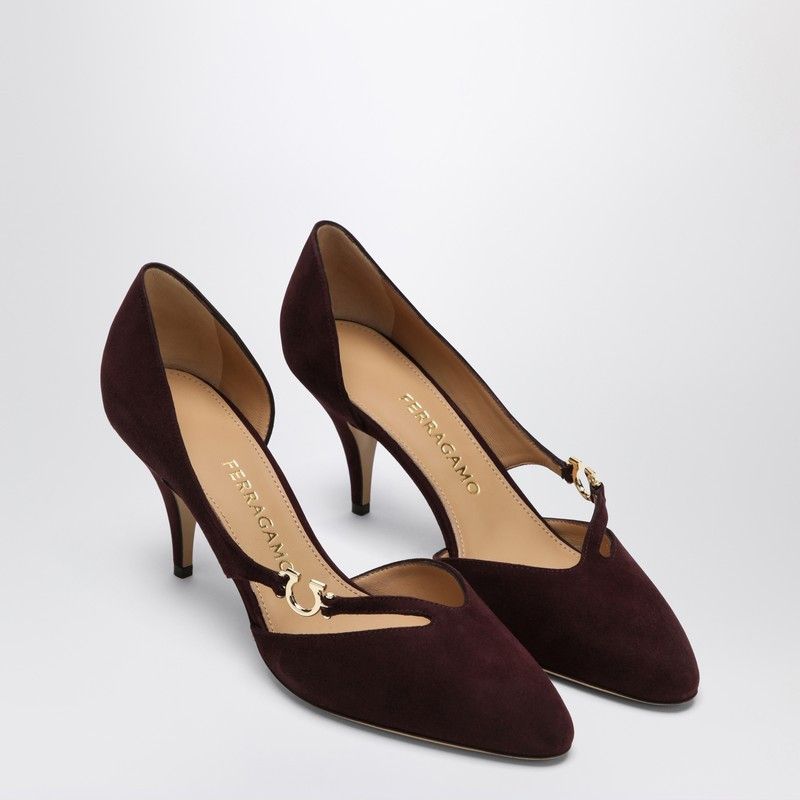 Salvatore Ferragamo Ferragamo Pumps With Gancini Detail Dark Barolo Size US 7.5 / IT 37.5 - 1 Thumbnail