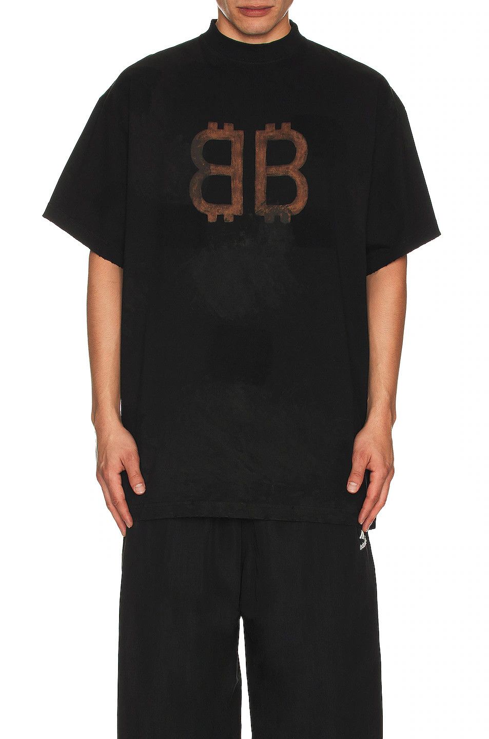 Balenciaga o1s1wg111125 Crypto T-Shirt Oversized in Black Size US M / EU 48-50 / 2 - 3 Thumbnail