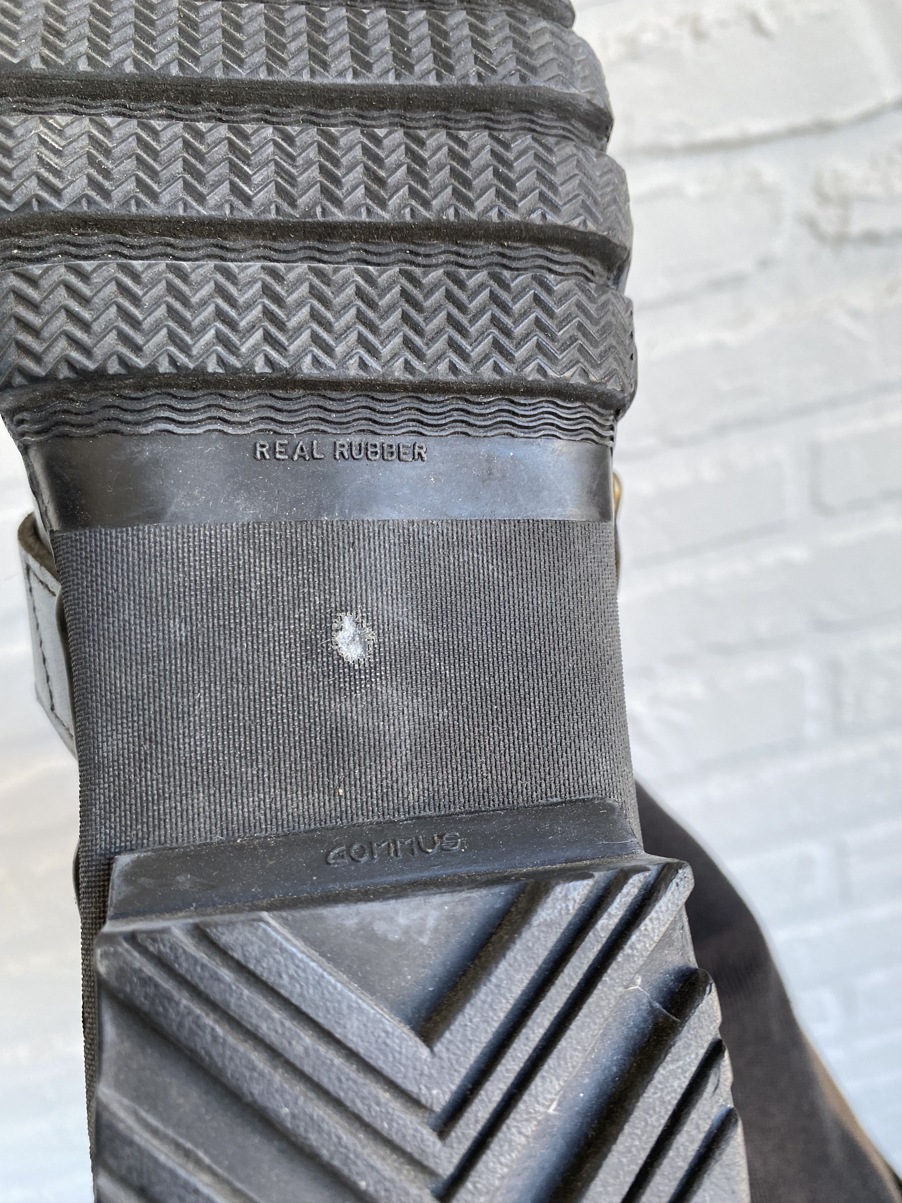 Burberry Burberry Mega check Lace Up Fur boots Size US 7 / IT 37 - 8 Thumbnail