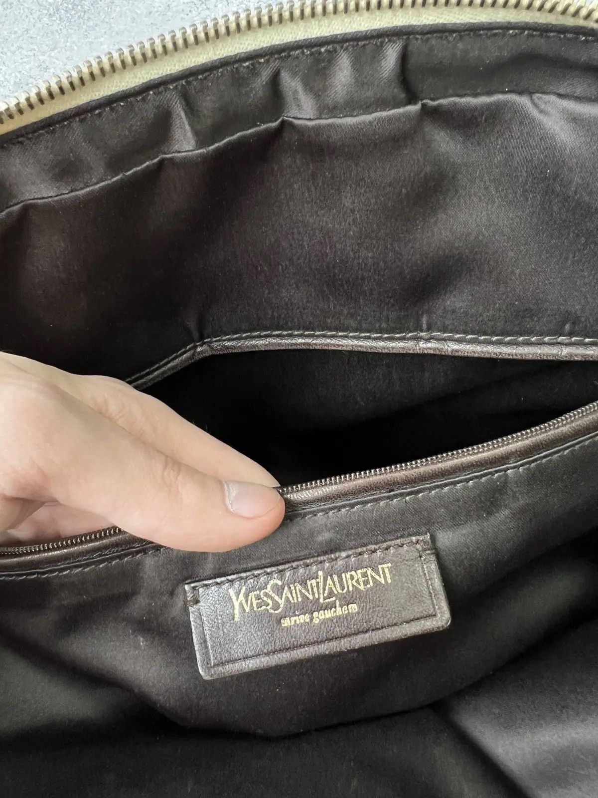Vintage × Yves Saint Laurent Vintage Yves Saint Laurent Women’s Luxury leather bag Size ONE SIZE - 9 Thumbnail