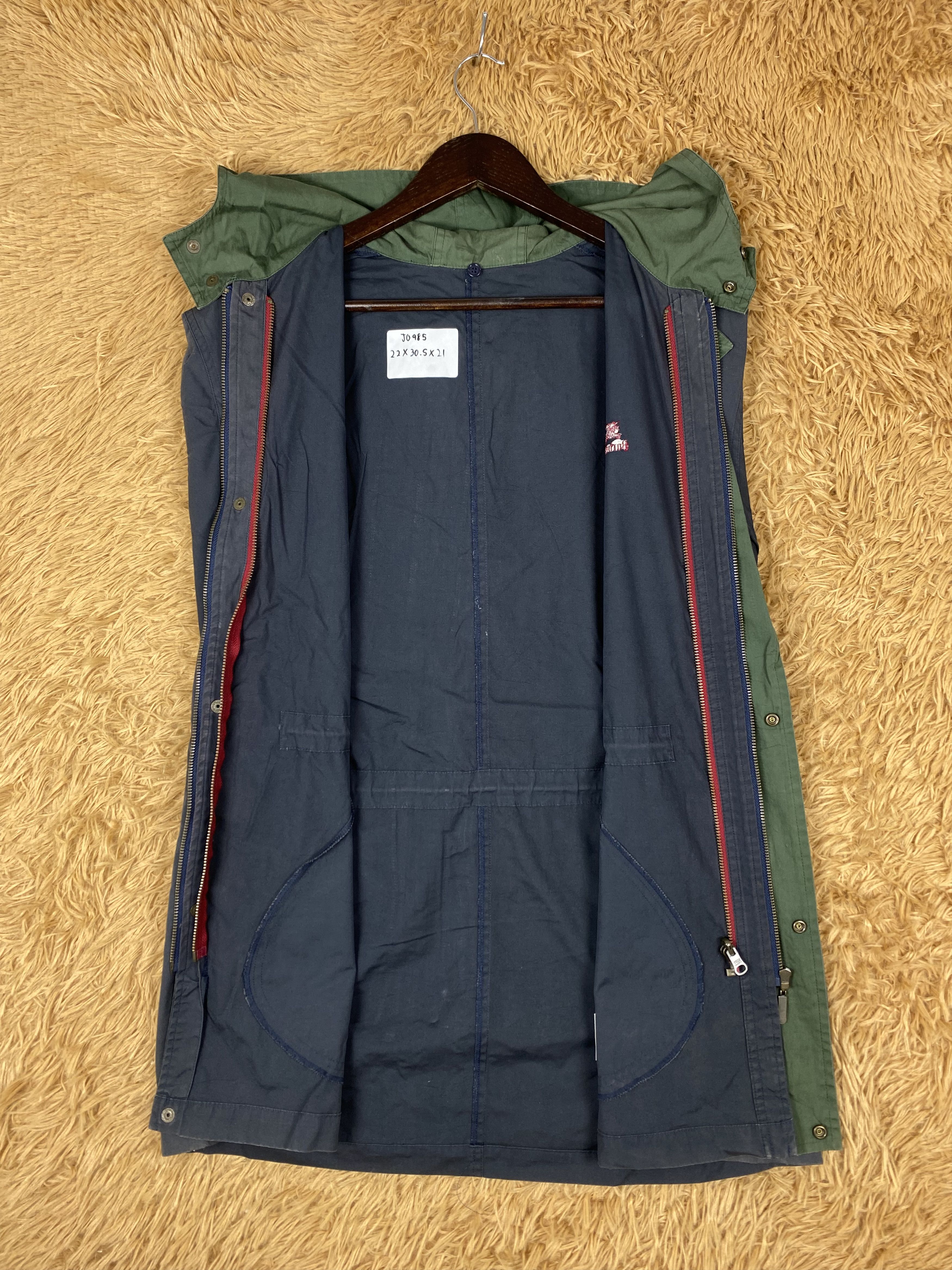 Burberry Vintage Burberry With Hoodie Faded Jacket DJ0985 Size US S / EU 44-46 / 1 - 6 Thumbnail