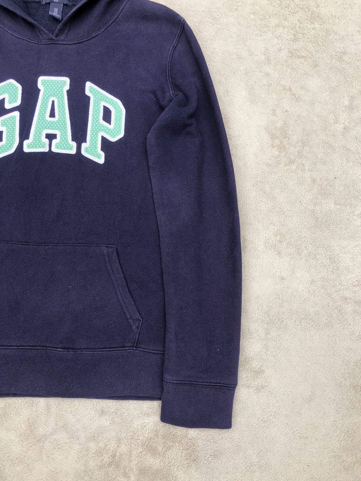 Gap × Vintage Vintage 90s GAP Big Logo Patchwork Style Hoodie Size US S / EU 44-46 / 1 - 5 Thumbnail