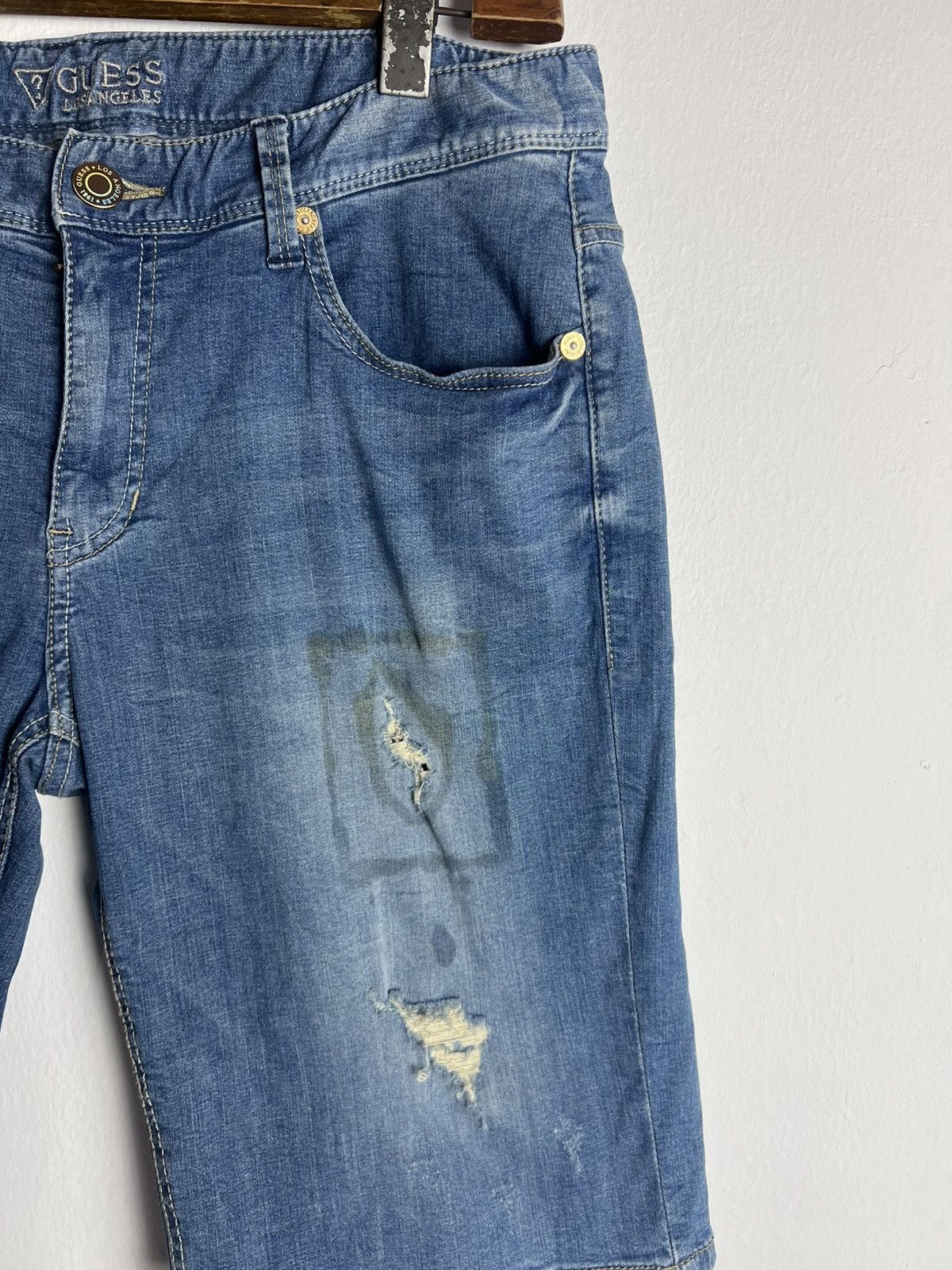 Guess Guess Denim Distressed Jorts Shorts Size US 33 - 5 Thumbnail