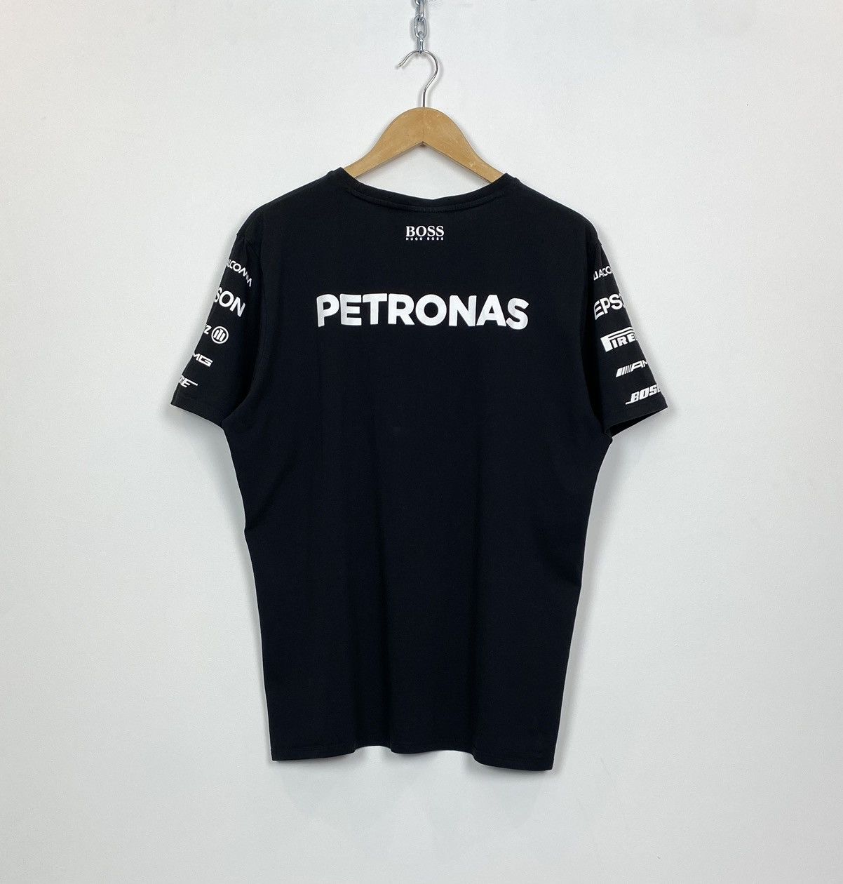 Mercedes-Benz Mercedes AMG Petronas F1 T-Shirt Short Sleeve Size XL Black Size US XL / EU 56 / 4 - 8 Thumbnail