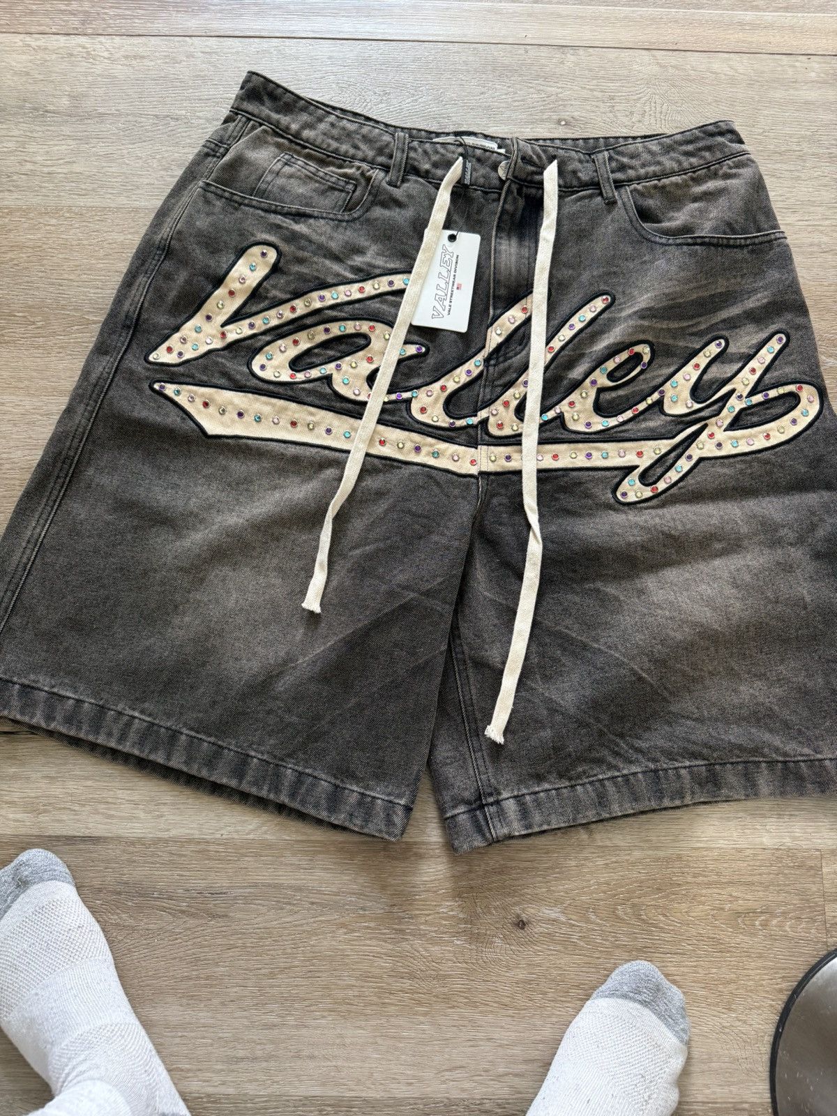 Vale Skittle valley shorts Size US 32 / EU 48 - 1 Thumbnail