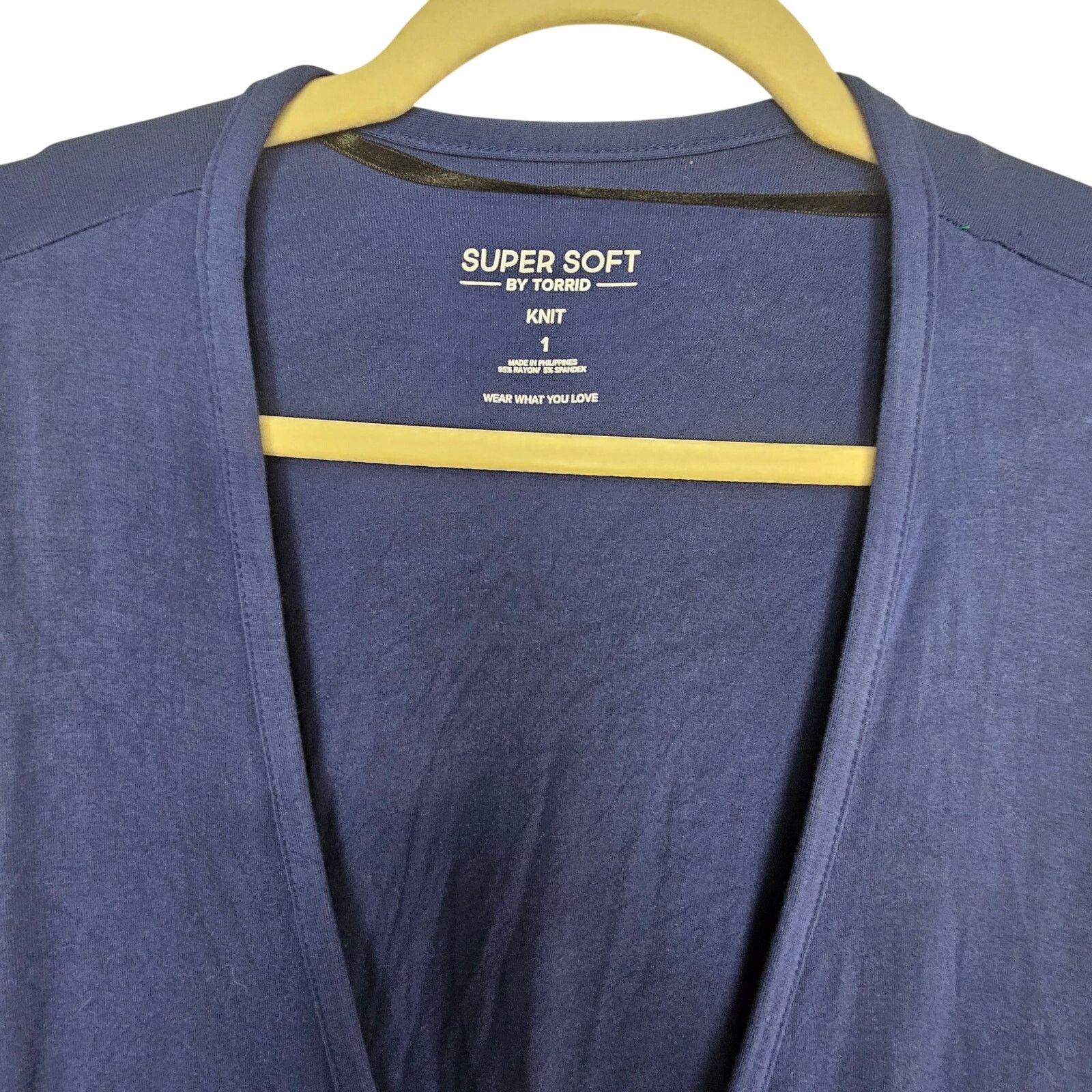 Corridor Torrid Super Soft Knit Womens Tie Front Top 1X Classic Prep Size XL / US 12-14 / IT 48-50 - 2 Thumbnail