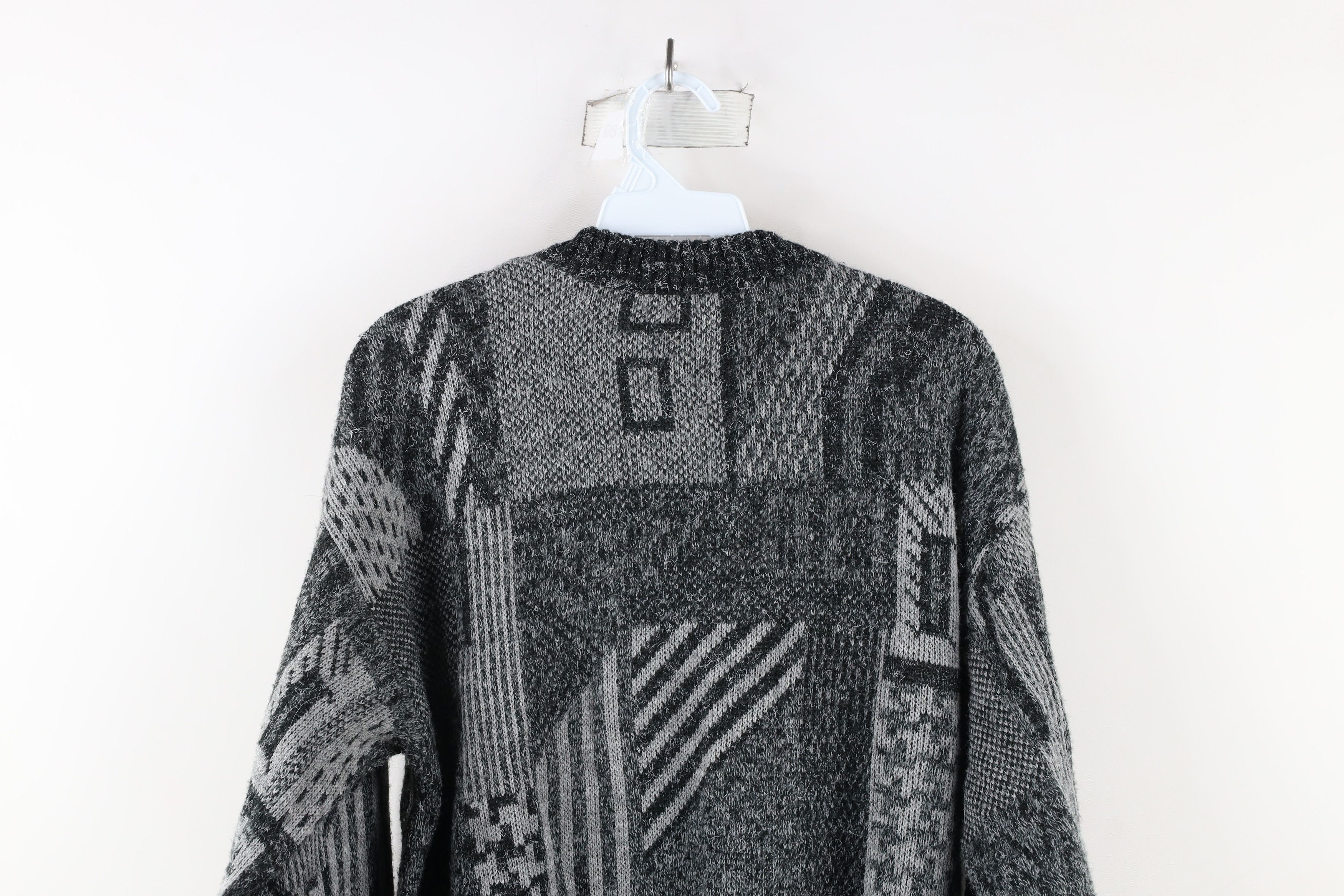 Vintage Vintage 90s Coogi Style Ed Bassmaster Geometric Cosby Sweate Size US M / EU 48-50 / 2 - 7 Thumbnail