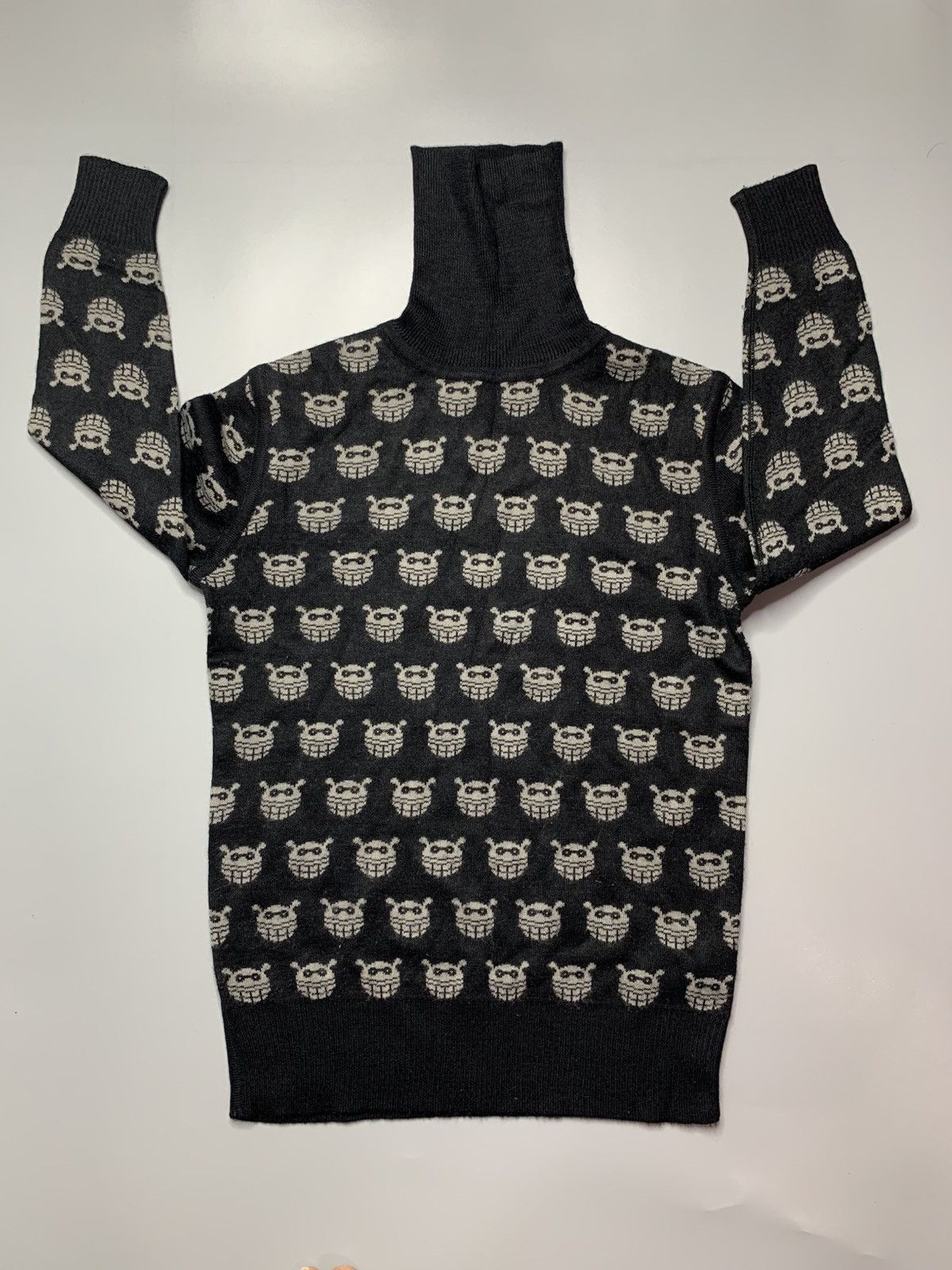 W&LT W&LT Wild And Lethal Turtle Neck Sweatshirt Size S / US 4 / IT 40 - 2 Thumbnail