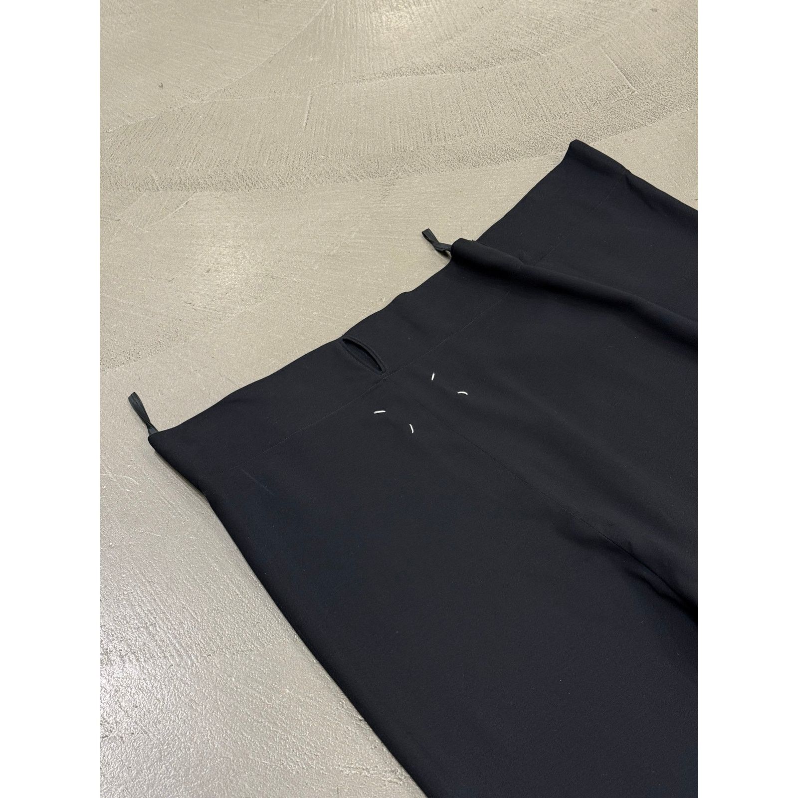 Maison Margiela 2008 Maison Margiela asymmetrical tailored pants Size US 26 / EU 42 - 3 Thumbnail