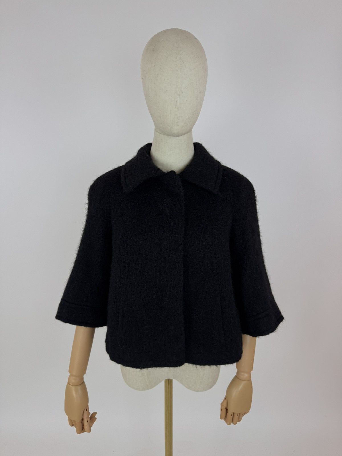 LK Bennett LK BENNETT Cropped Evening Jacket Black Wool Mohair&Alpaca Size S / US 4 / IT 40 - 1 Thumbnail