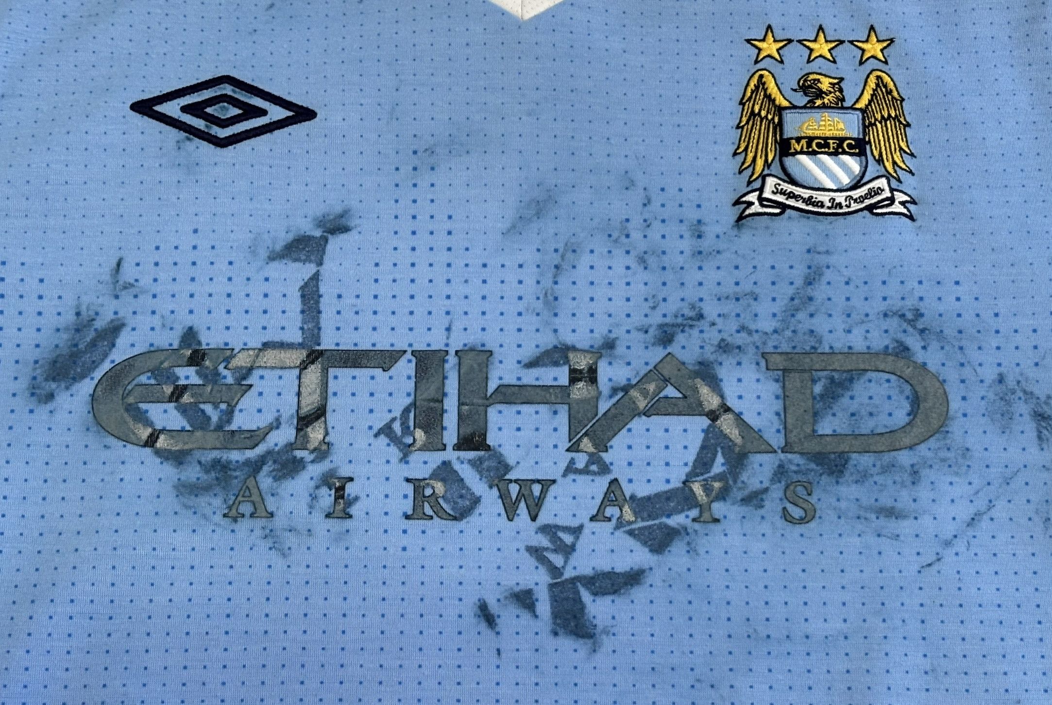 Umbro Manchester City 2011/2012 Umbro Football Jersey Size M Size US M / EU 48-50 / 2 - 8 Thumbnail